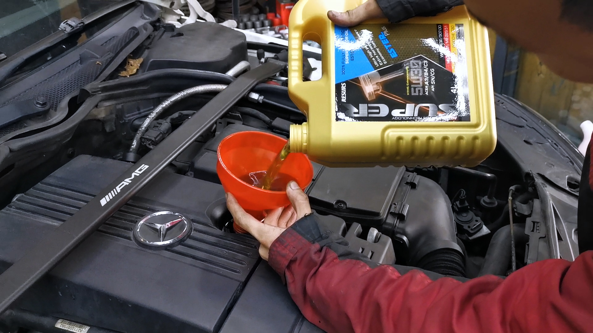 mercedes benz c200 偈油 5w30 super ester plus motor oil