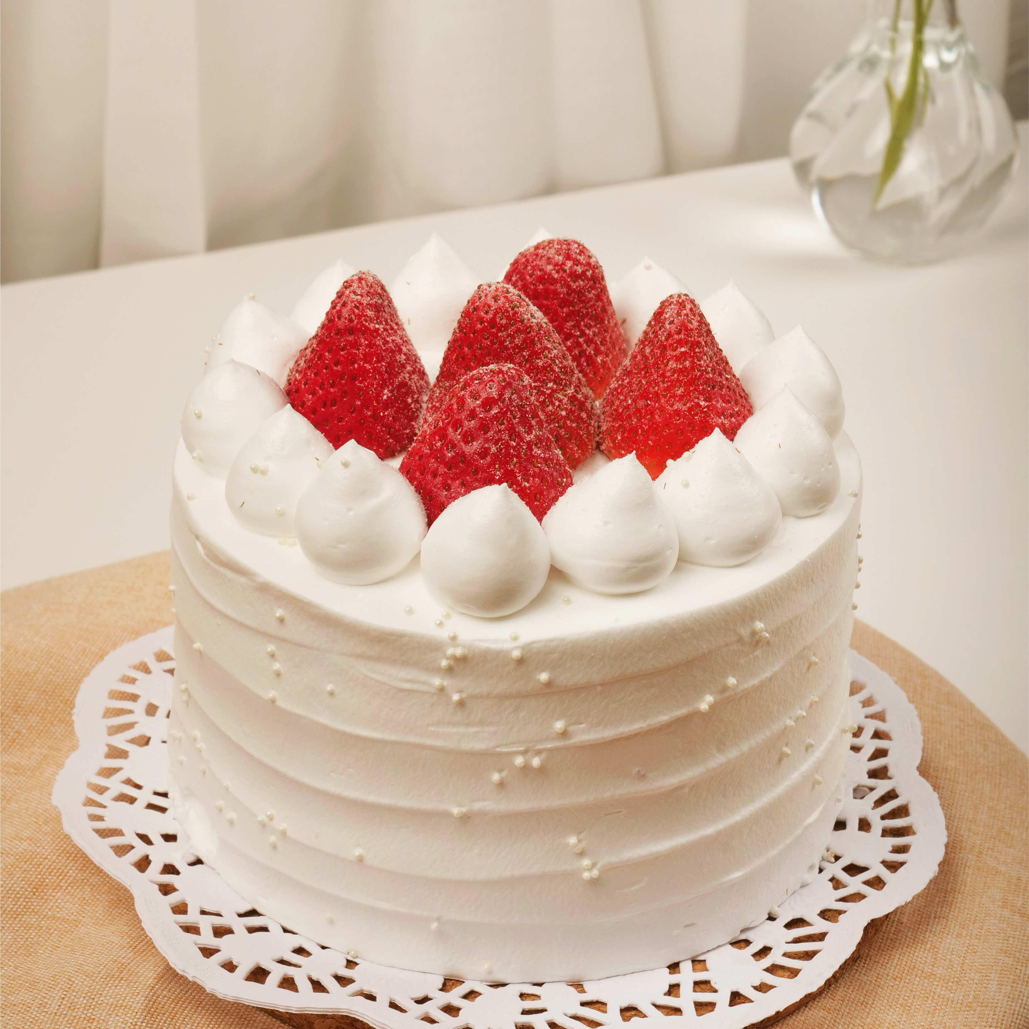 Strawberry Shortcake (Eggless)