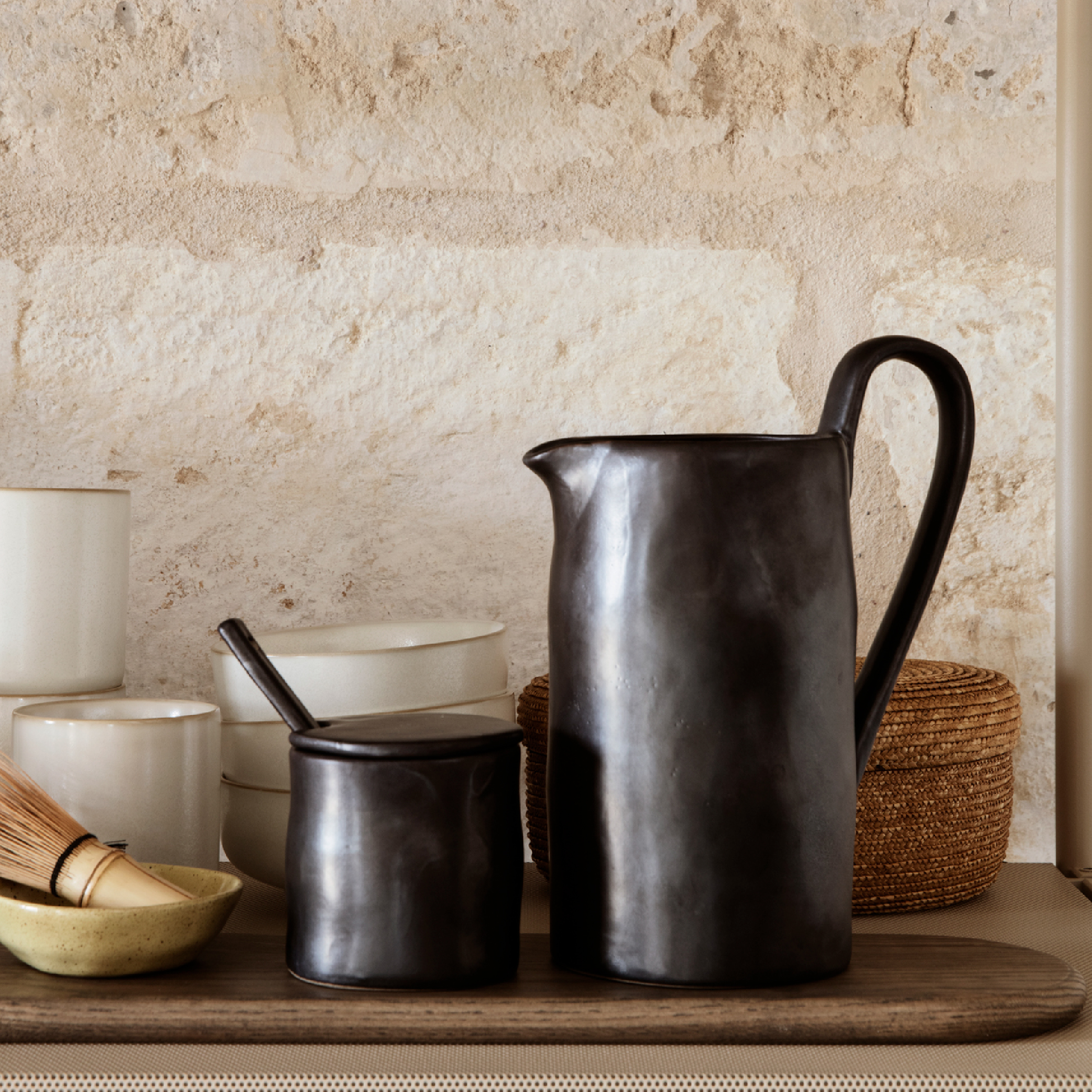 流瀉 / 水瓶  by Ferm Living