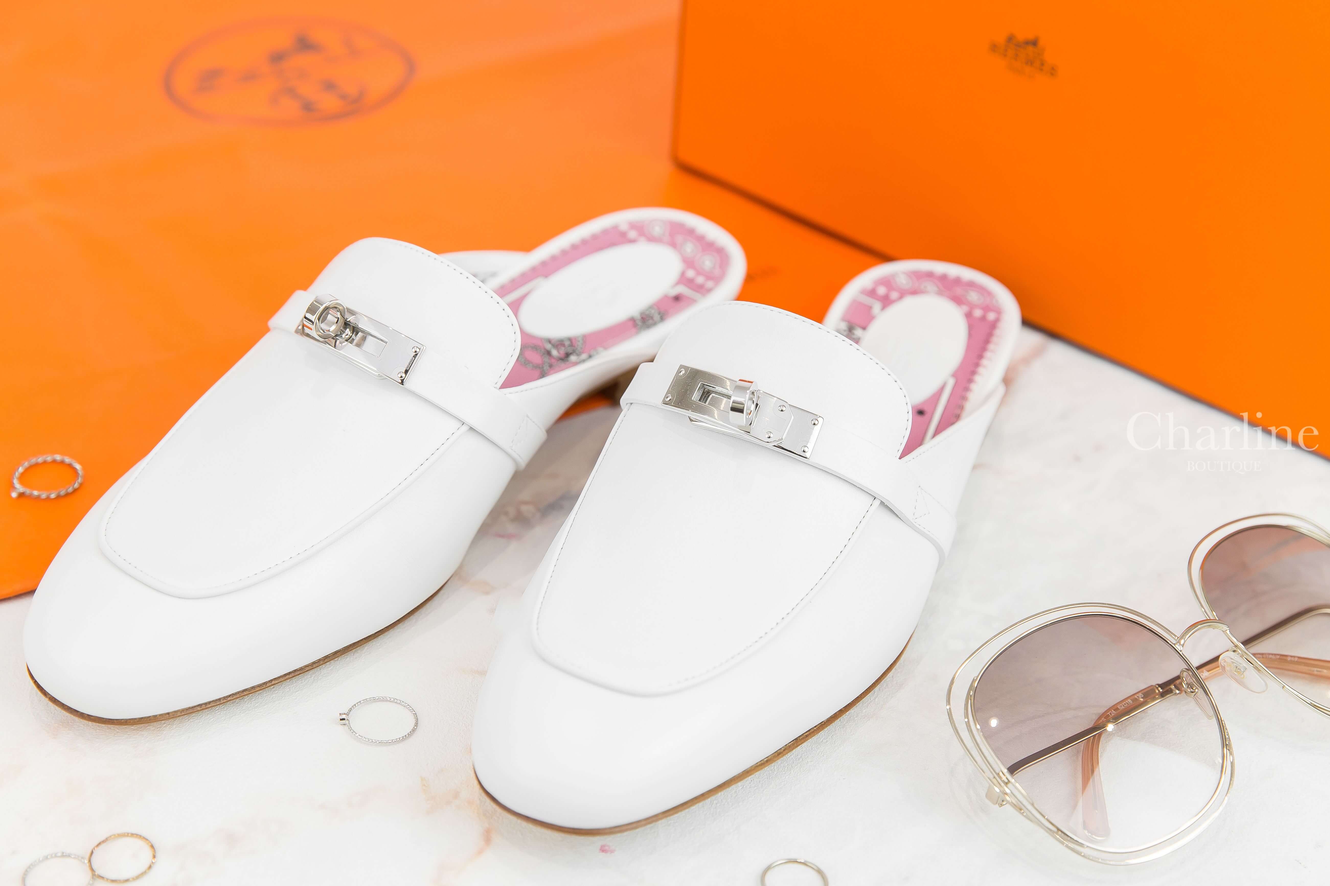 Hermès Oz Mule 白色銀釦粉色內裡牛皮平底穆勒鞋-Charline Boutique 精品代購