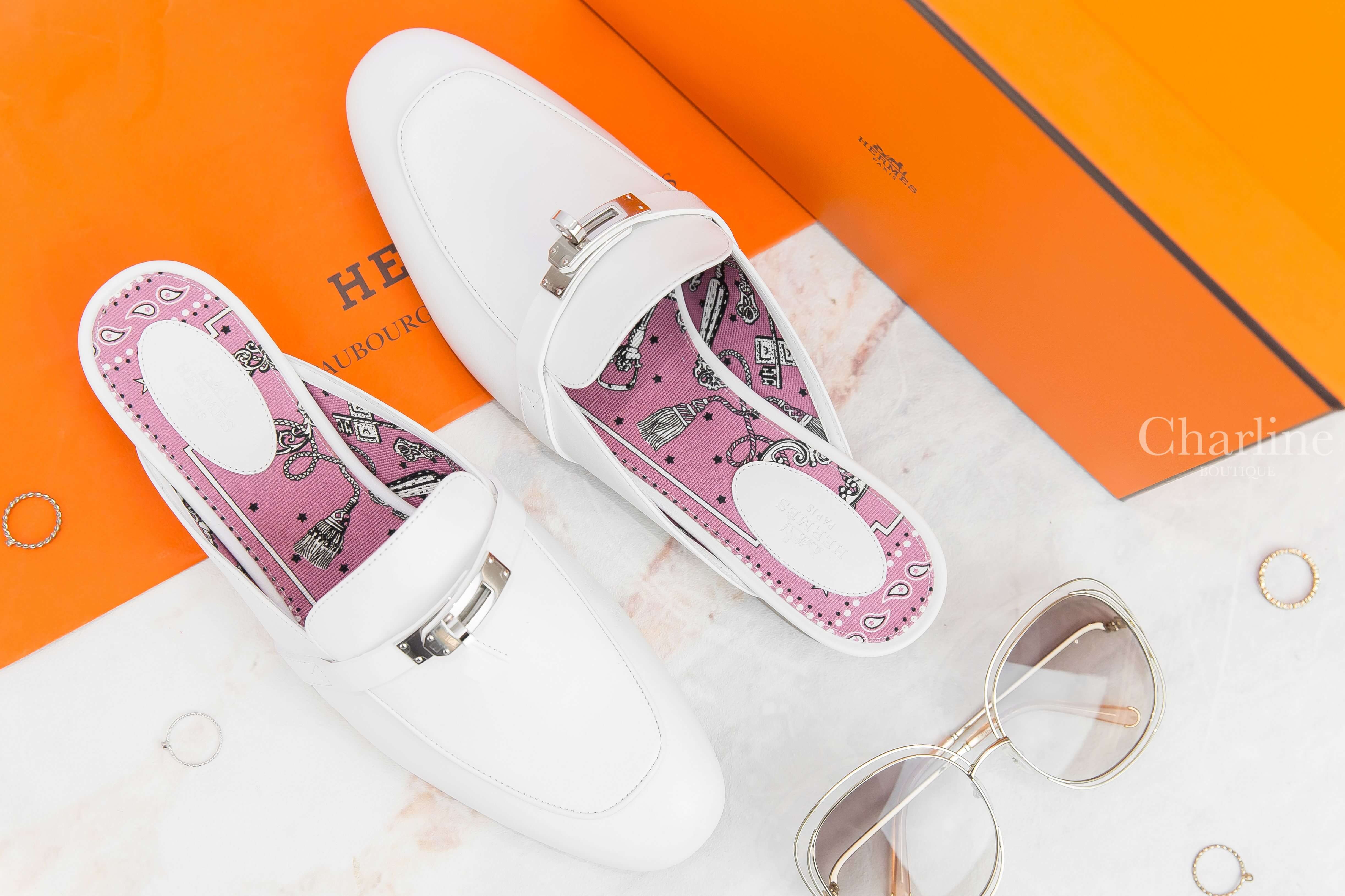 Hermès Oz Mule 白色銀釦粉色內裡牛皮平底穆勒鞋-Charline Boutique 精品代購