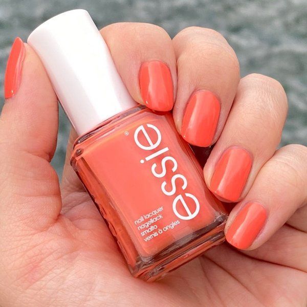 ESSIE 指甲油 - Check In To Check Out 582