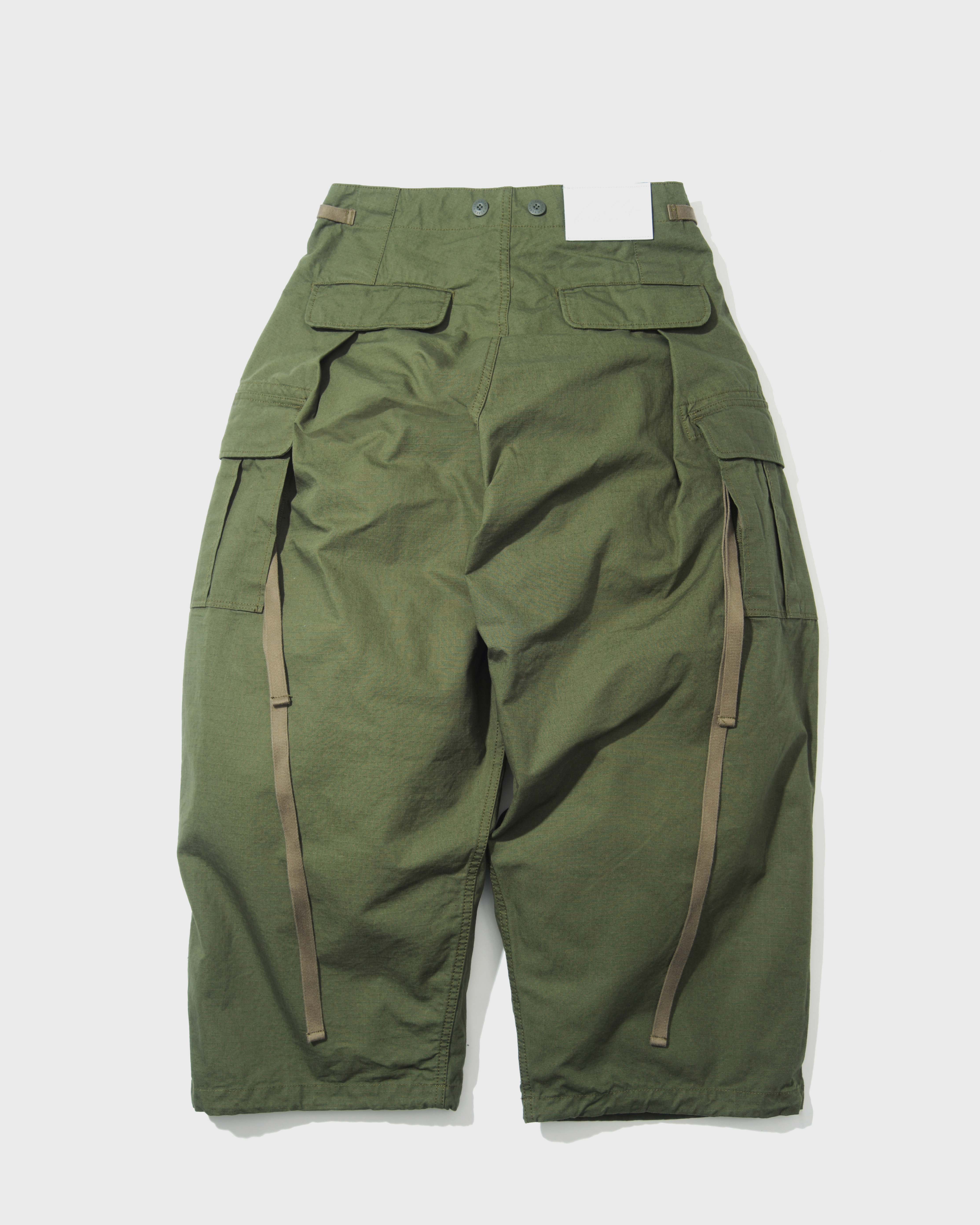 [現貨] LAKH Plus Huge Pockets Cargo Pants Olive