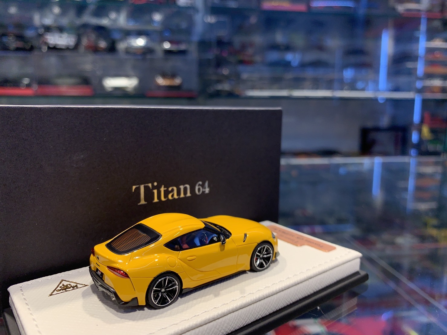 Toyota GR SUPRA RZ 2019 イエロー 1/64makeup製 Toyota GR SUPRA RZ 2019 イエロー 1/64makeup製 - メルカリ
