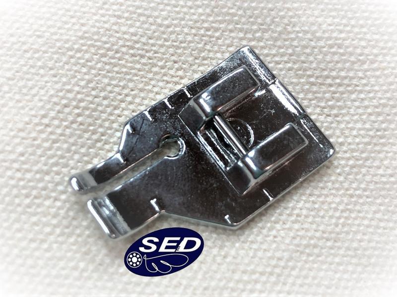 左針位直線壓縫壓布腳