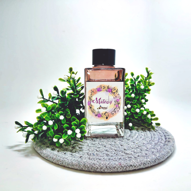 DIY香薰瓶：Melody ♩ ♪ ♫ ♬（連擴香竹）