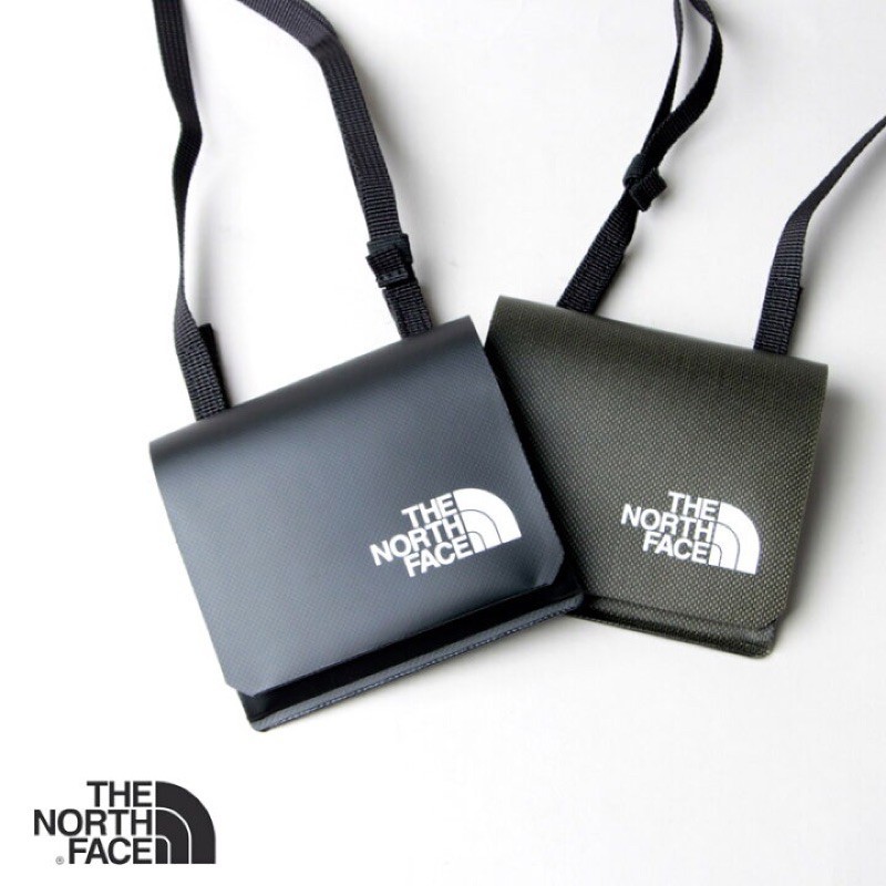 日版 THE NORTH FACE Fieludens Mini Holder 小掛包 零錢包 肩頸包 側背 NM82017 現貨
