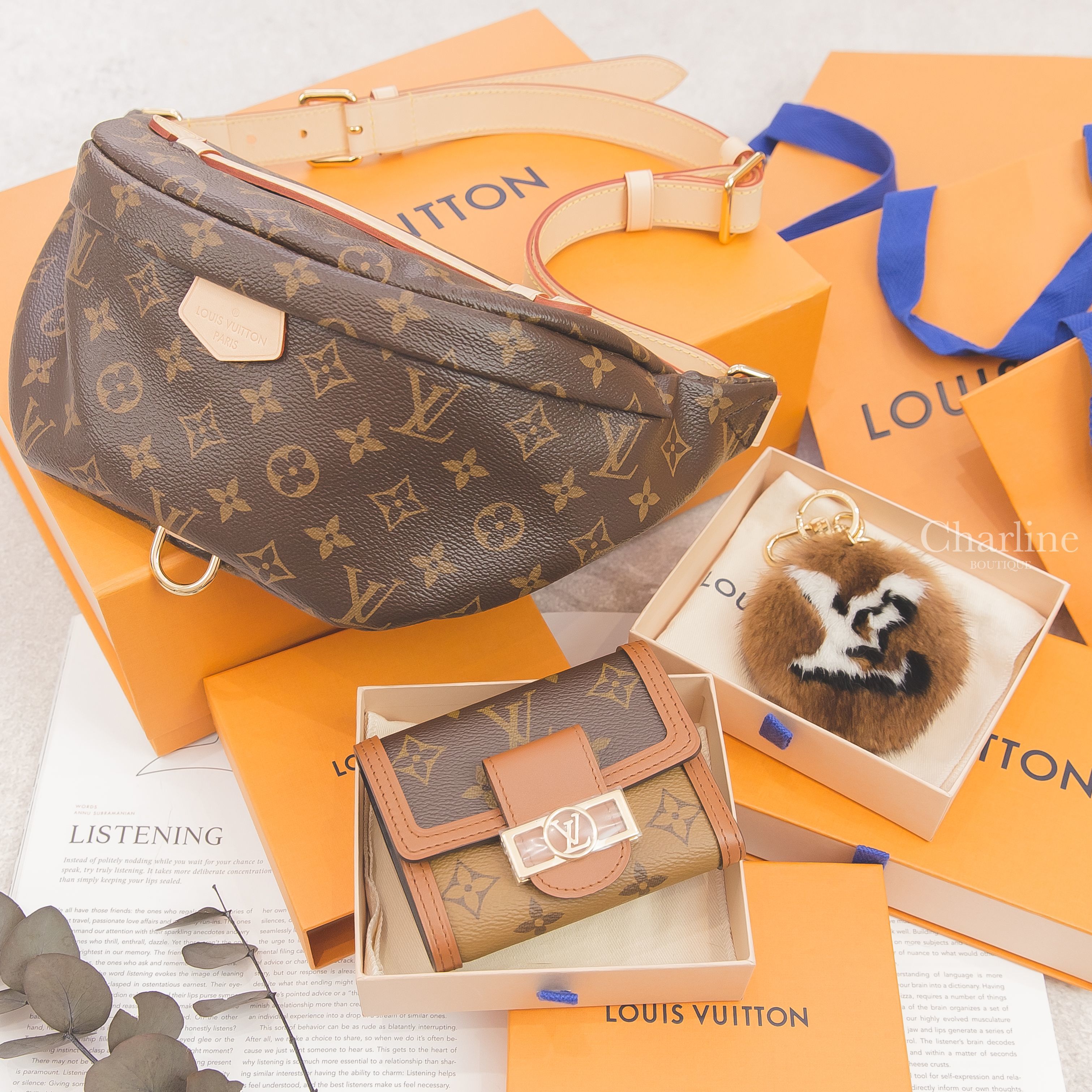 Louis Vuitton Wallet 咖啡色/焦糖拼色三折短夾,Louis Vuitton Key Holder 咖啡色老花貂毛鑰匙圈,Louis Vuitton Bum Bag 咖啡色腰包-Charline Boutique 精品代購