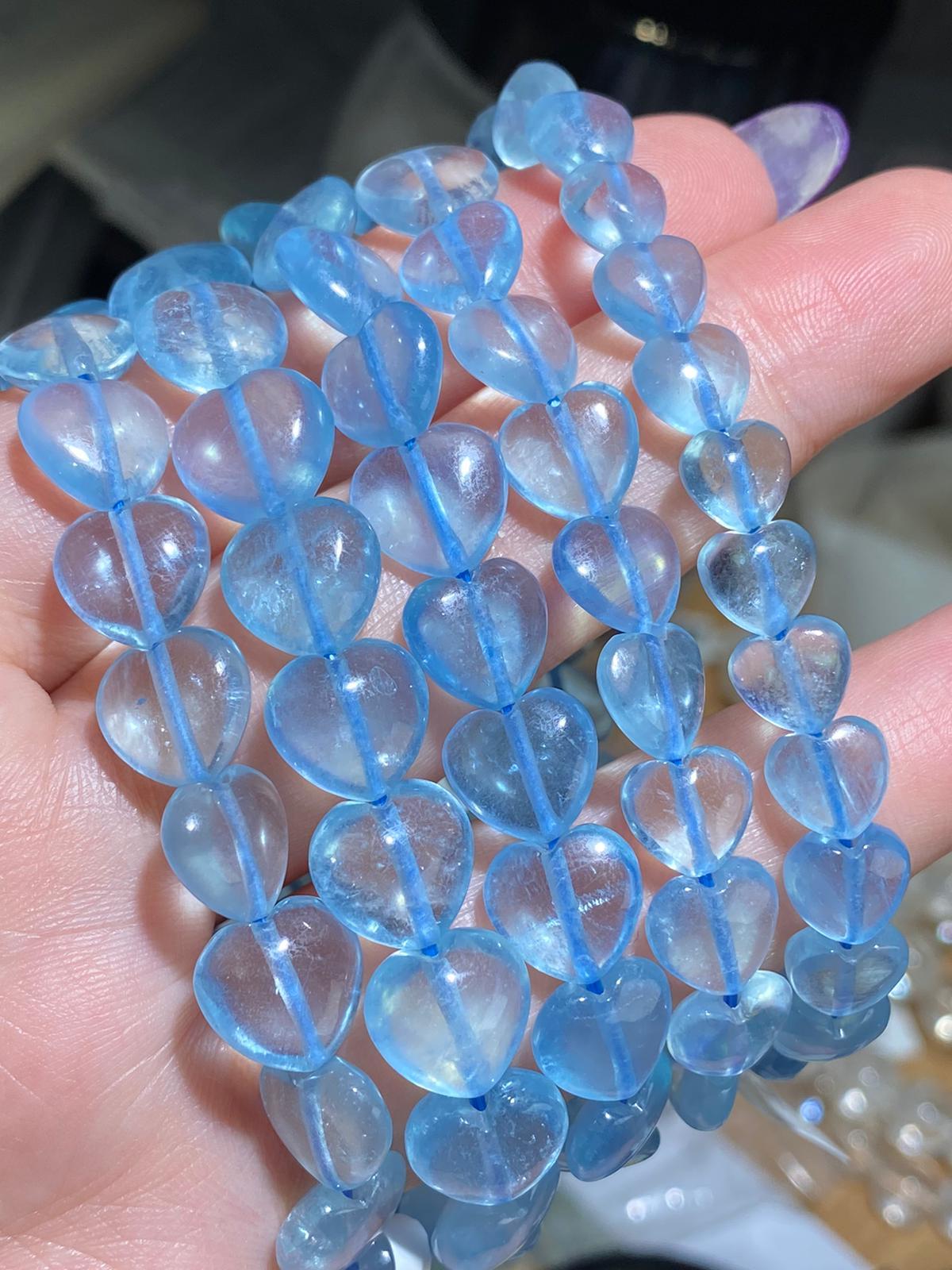 海藍寶心心手串