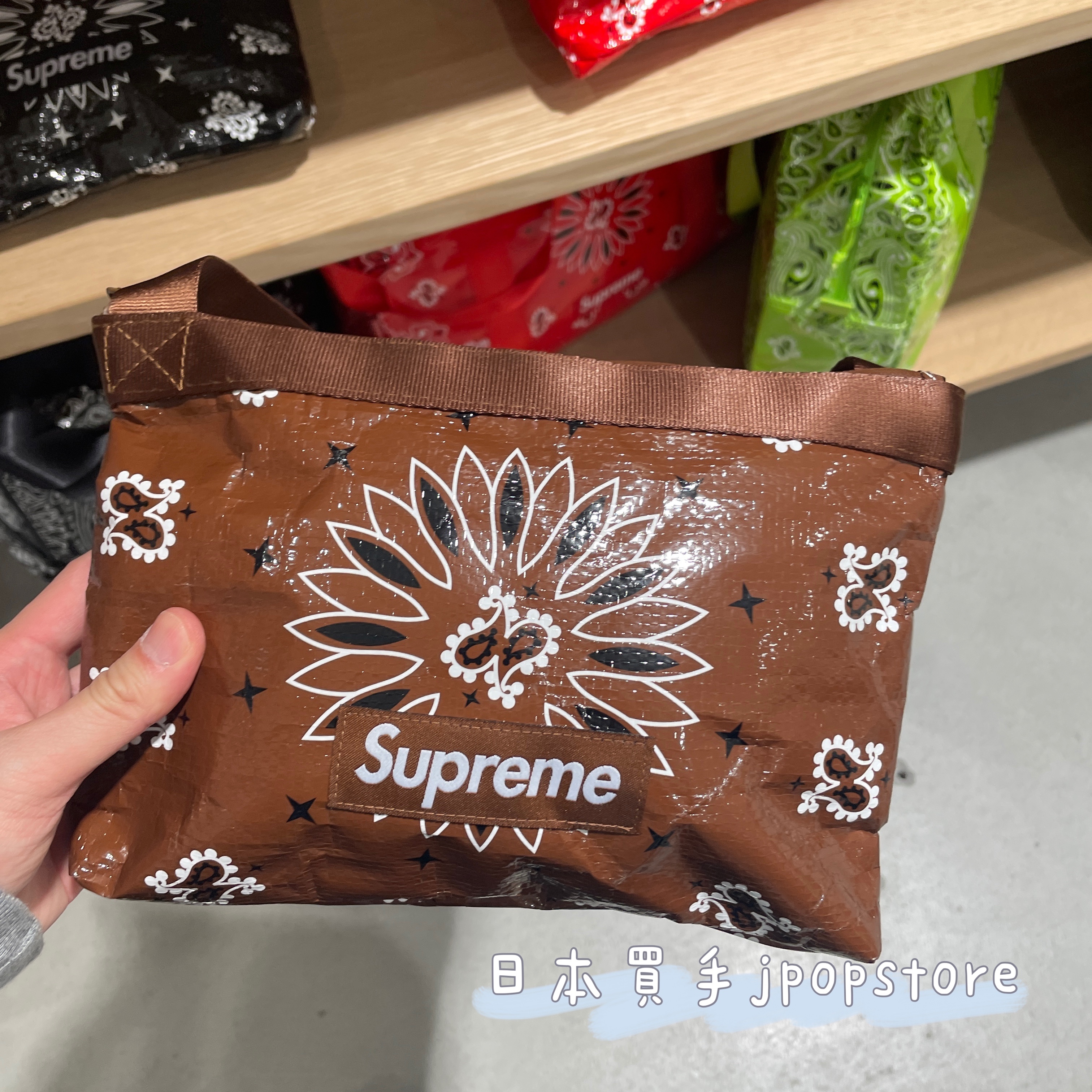 Supreme 2021SS  bandana tarp side bag