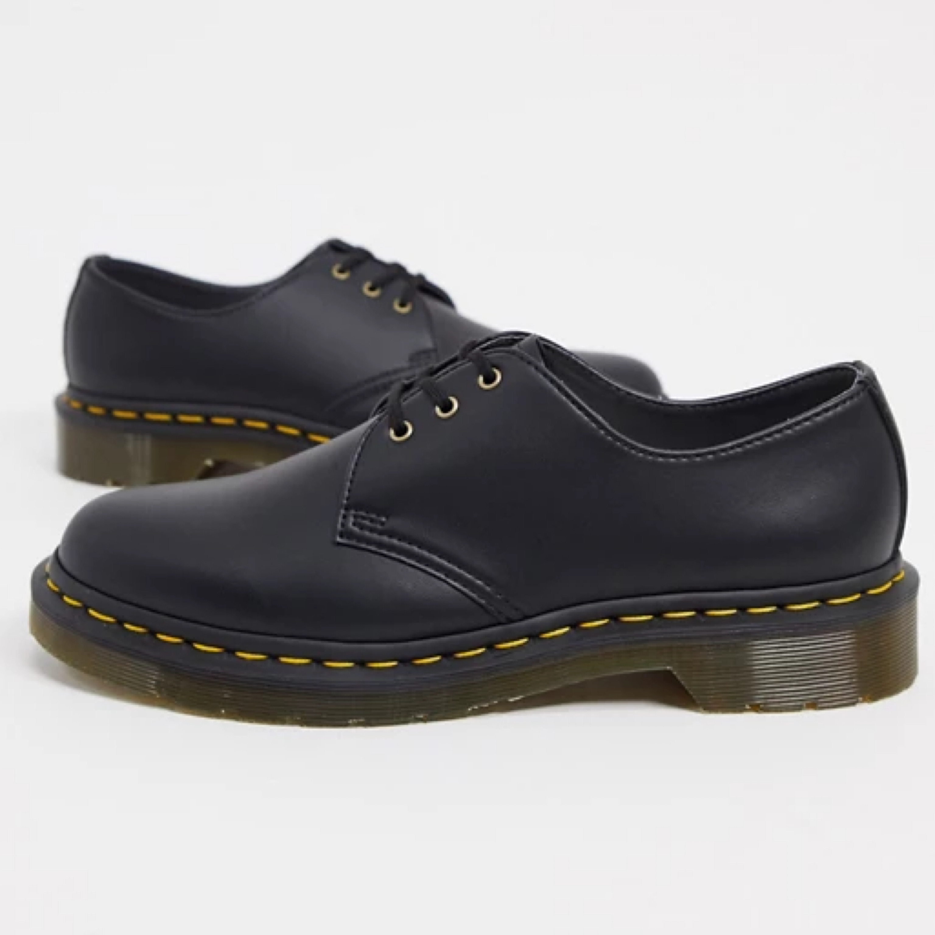 dr martens 3 eye