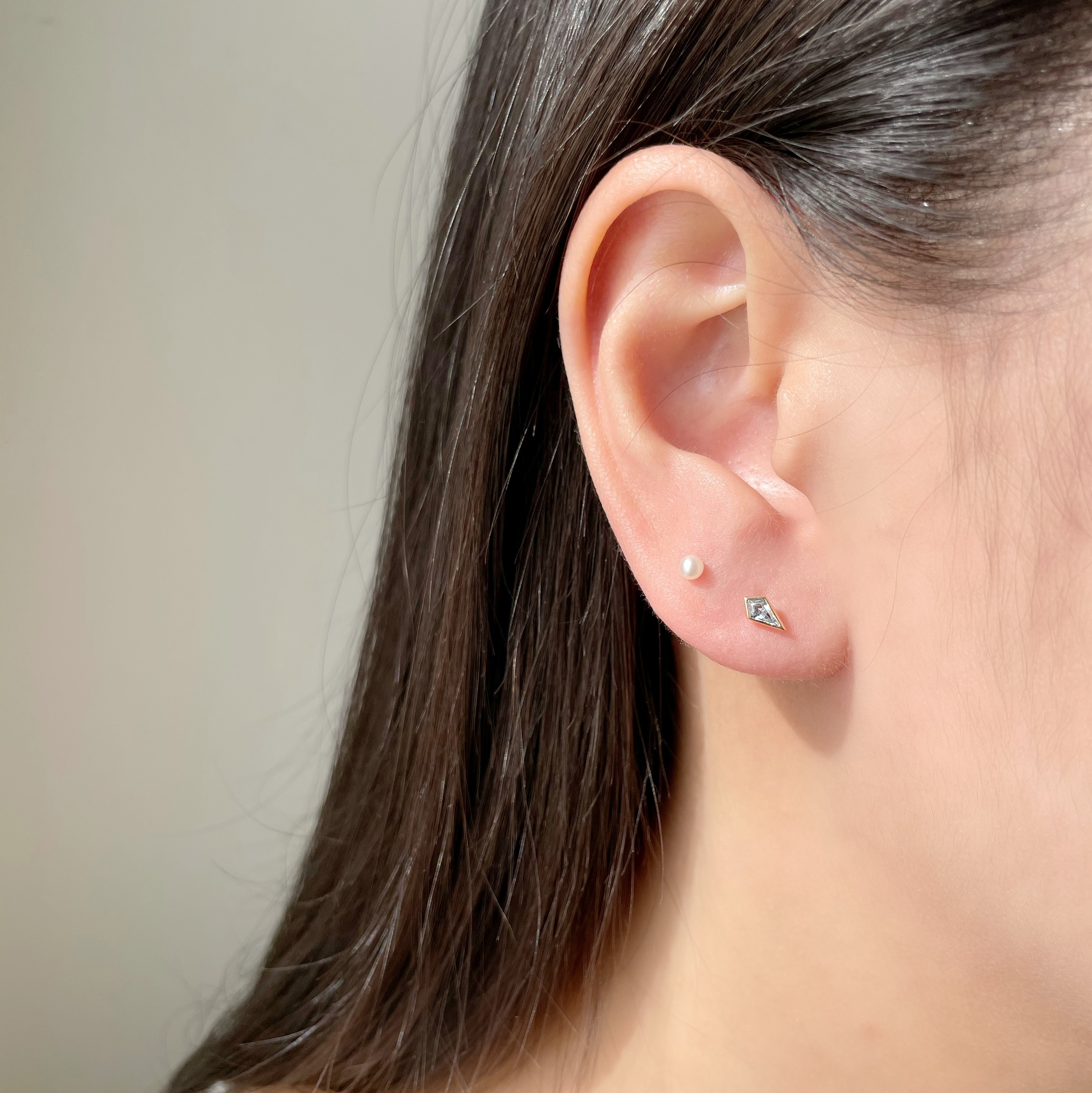 14K簡約箏形鋯石轉珠耳環