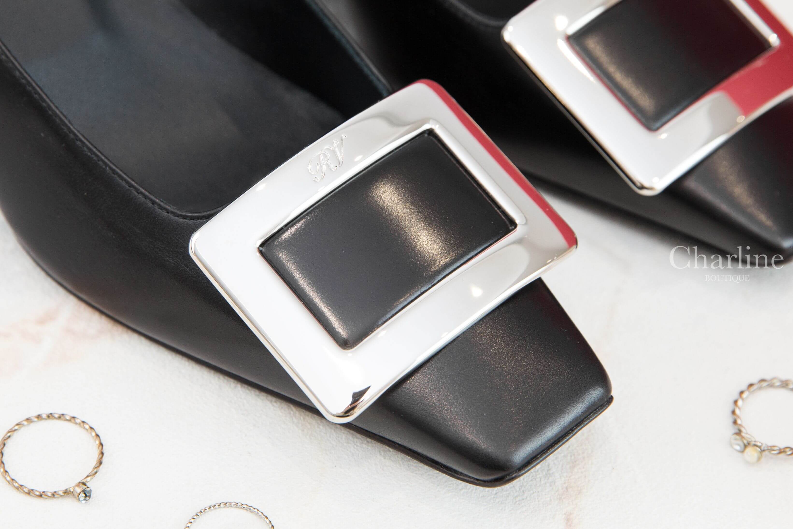 Roger Vivier Belle Vivier Metal Buckle Pumps In Leather 黑色皮革銀色方釦粗跟低跟鞋