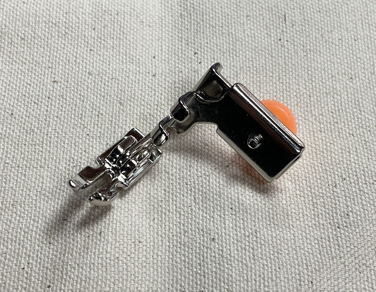 可調式拉鍊壓腳