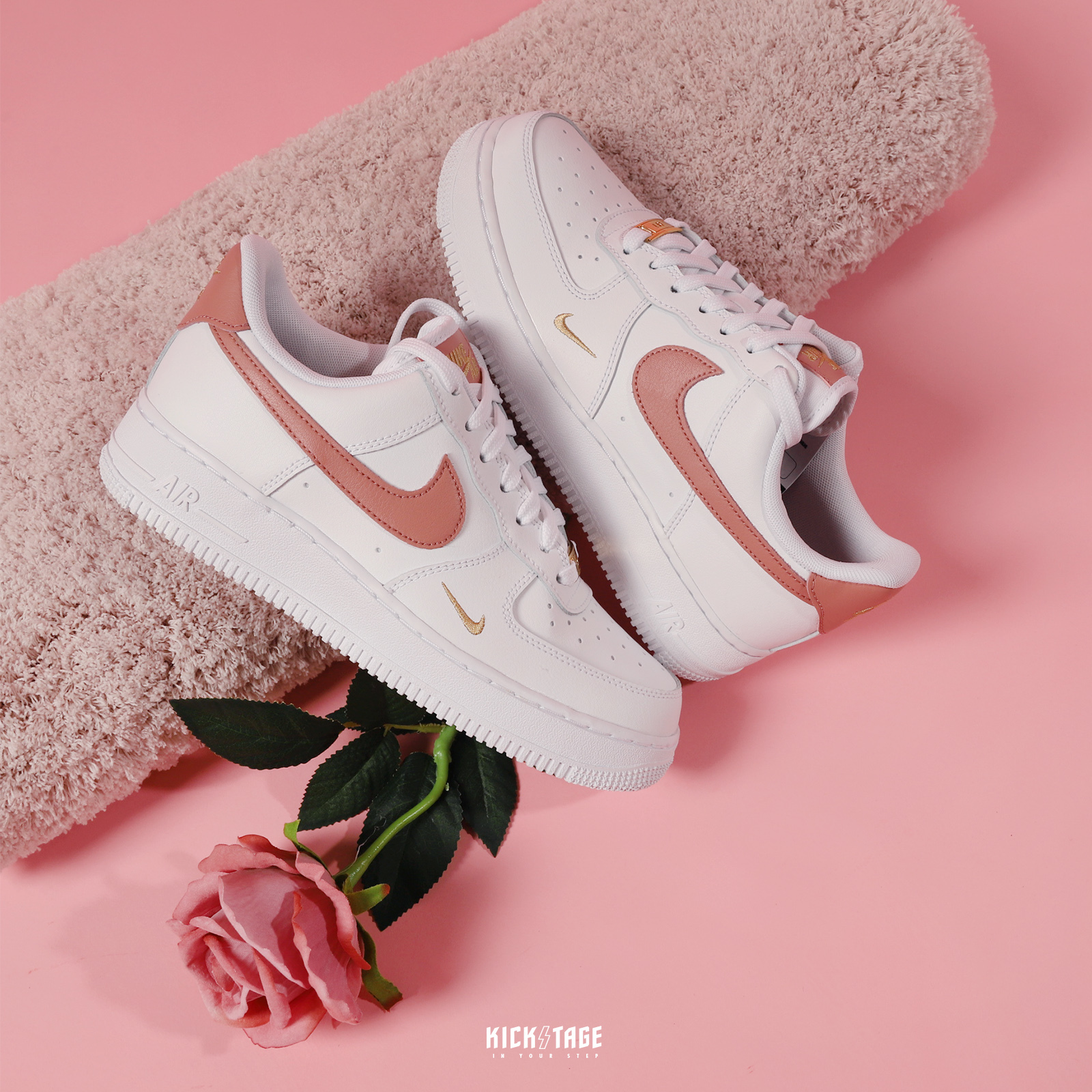 女鞋NIKE AIR FORCE AF1 白粉玫瑰金小金勾金標休閒鞋【CZ0270-103】