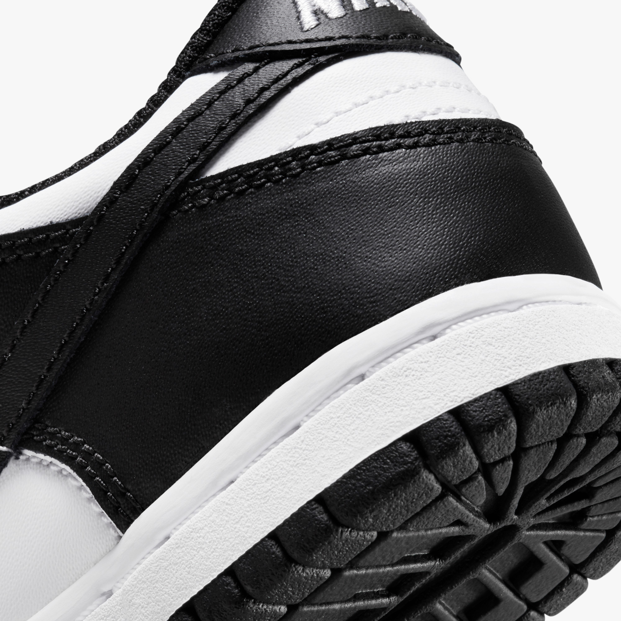 Nike Dunk Low White Black PS 黑白熊貓中童鞋CW1588-100 [台灣現貨