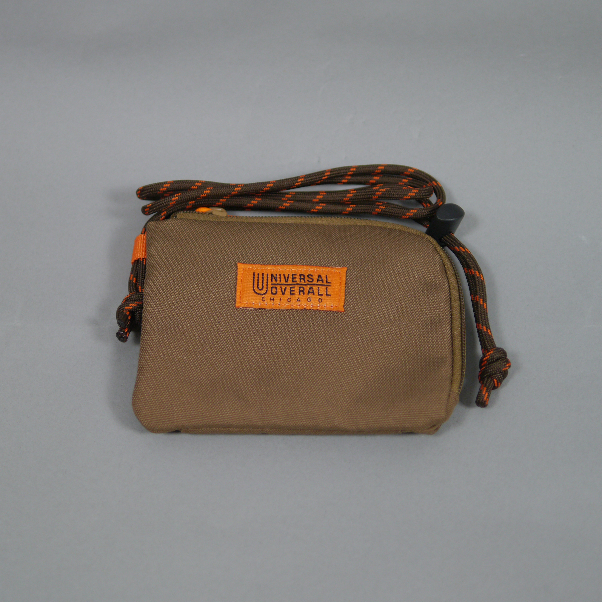 UNIVERSAL OVERALL BREAD Neck Pouch ╭ 4色 ╮