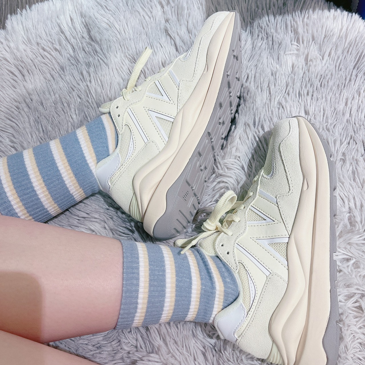 New Balance W5740CE 米白粉