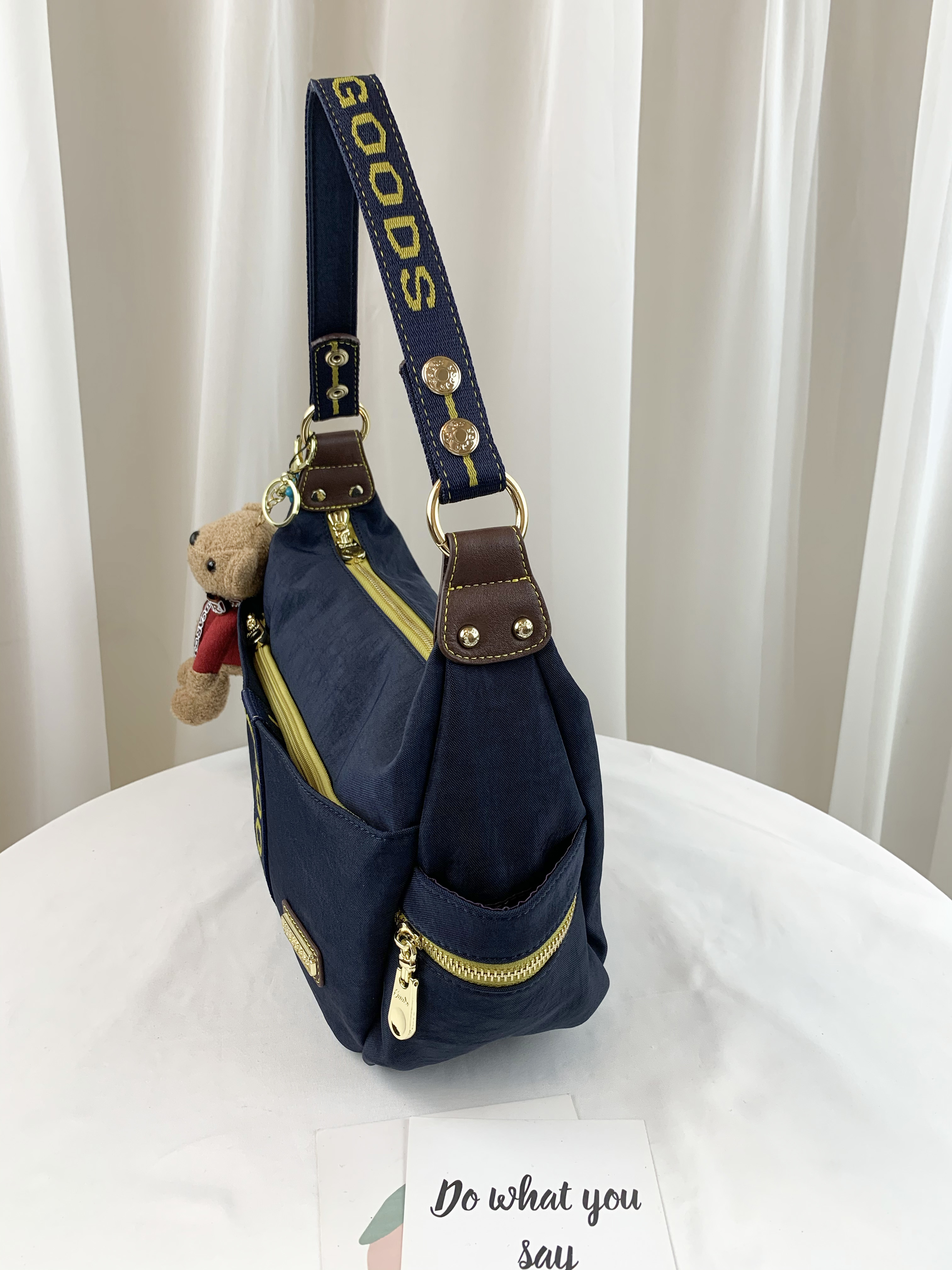 GOODS 織帶黃藍 丹寧防潑水肩背包 / 側背包 附小熊吊飾 #2754