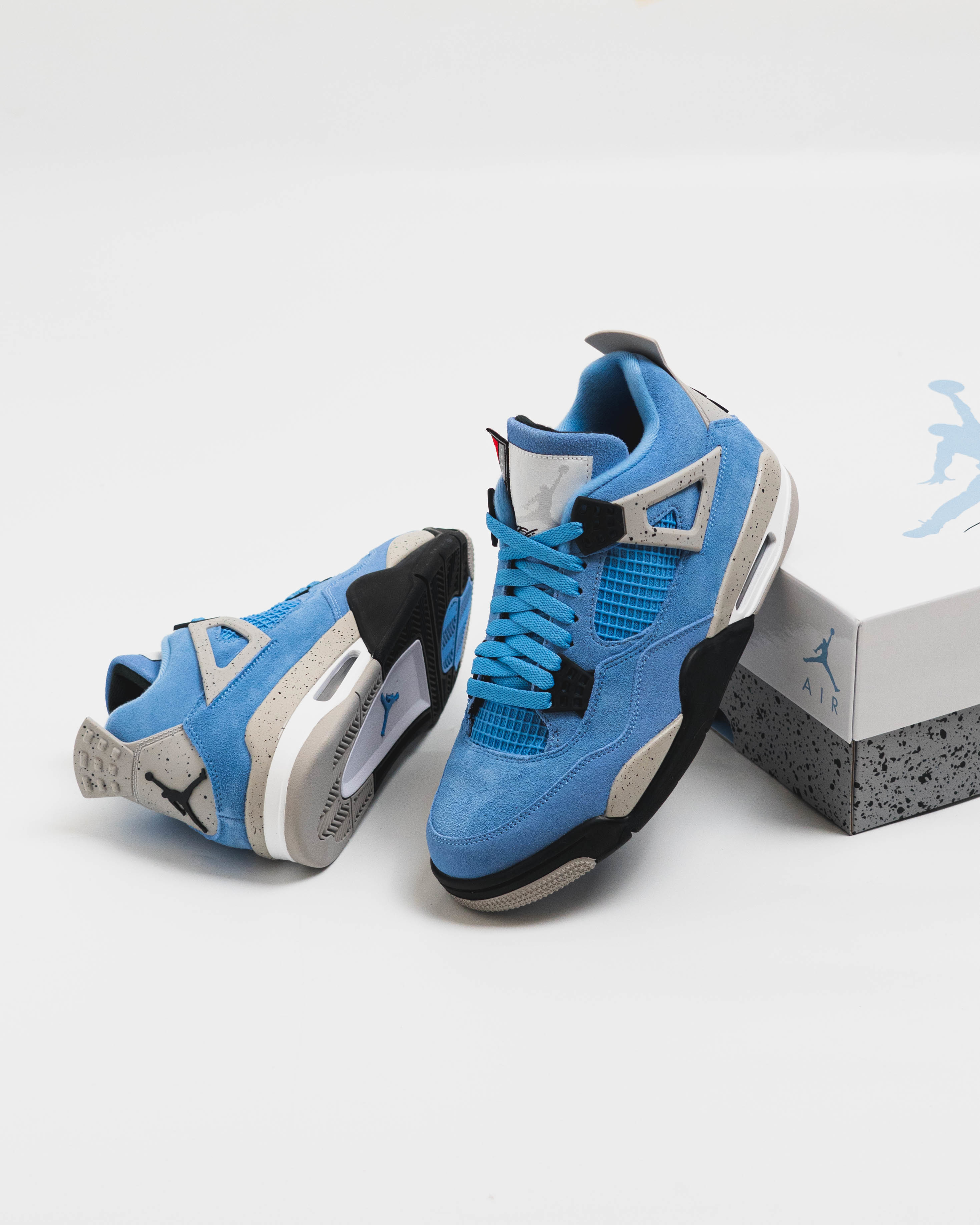 unc retro 4