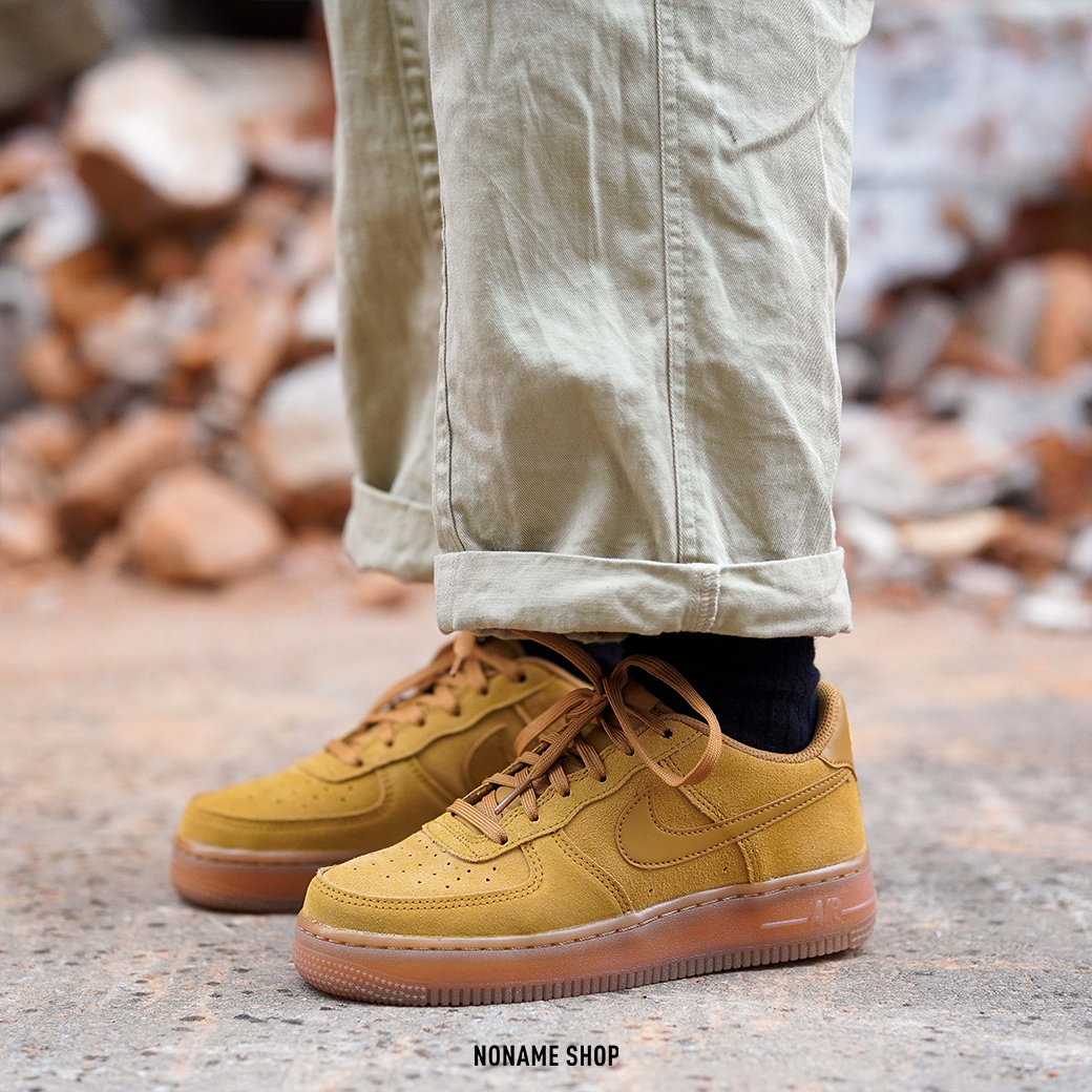 💥出清特價💥 NIKE Air Force 1 LV8 3 經典 麂皮 小麥色 休閒鞋 運動鞋