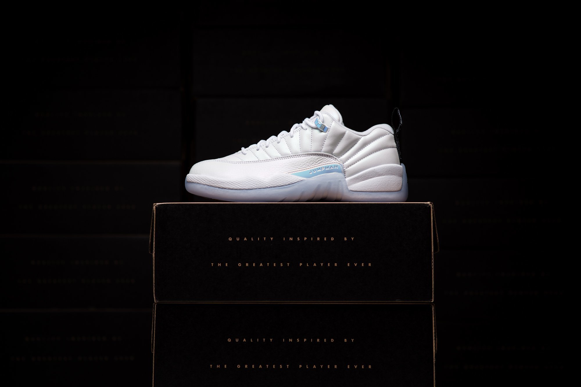 AIR JORDAN 12 RETRO LOW “Easter” 白粉藍男款DB0733-190 [MT