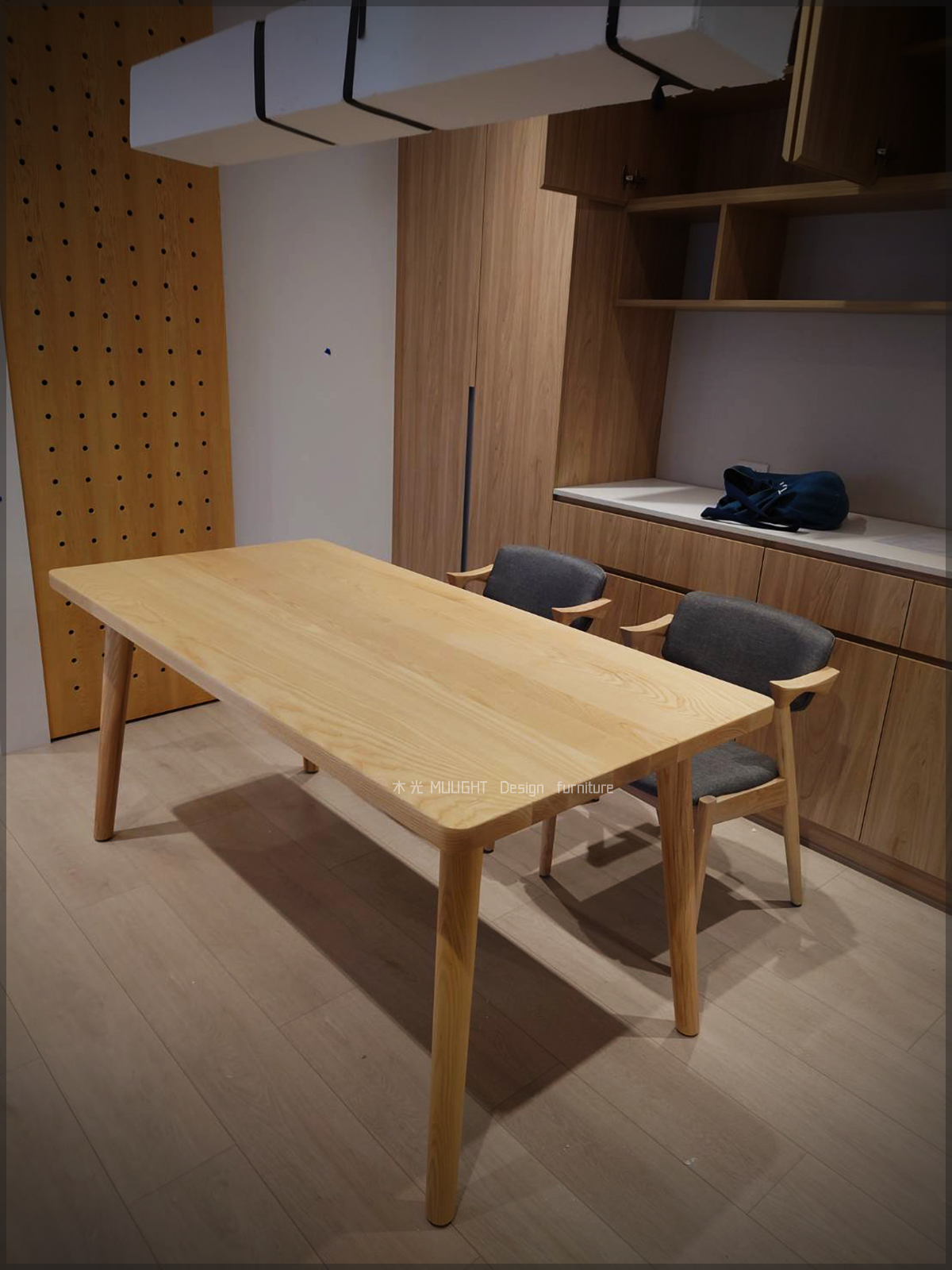 Finn北歐梣木全實木餐桌(可訂製)