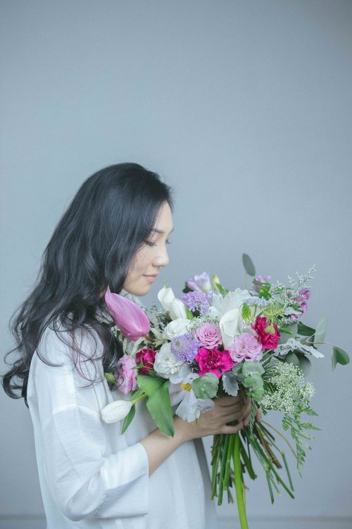 Mamma Mia Flower Bouquet (with Gift Card)