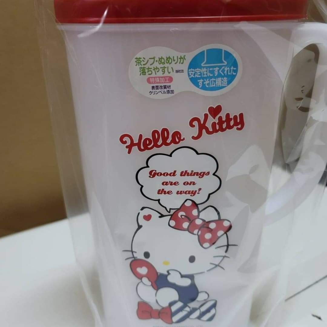 OSK Hello Kitty 冷水壺