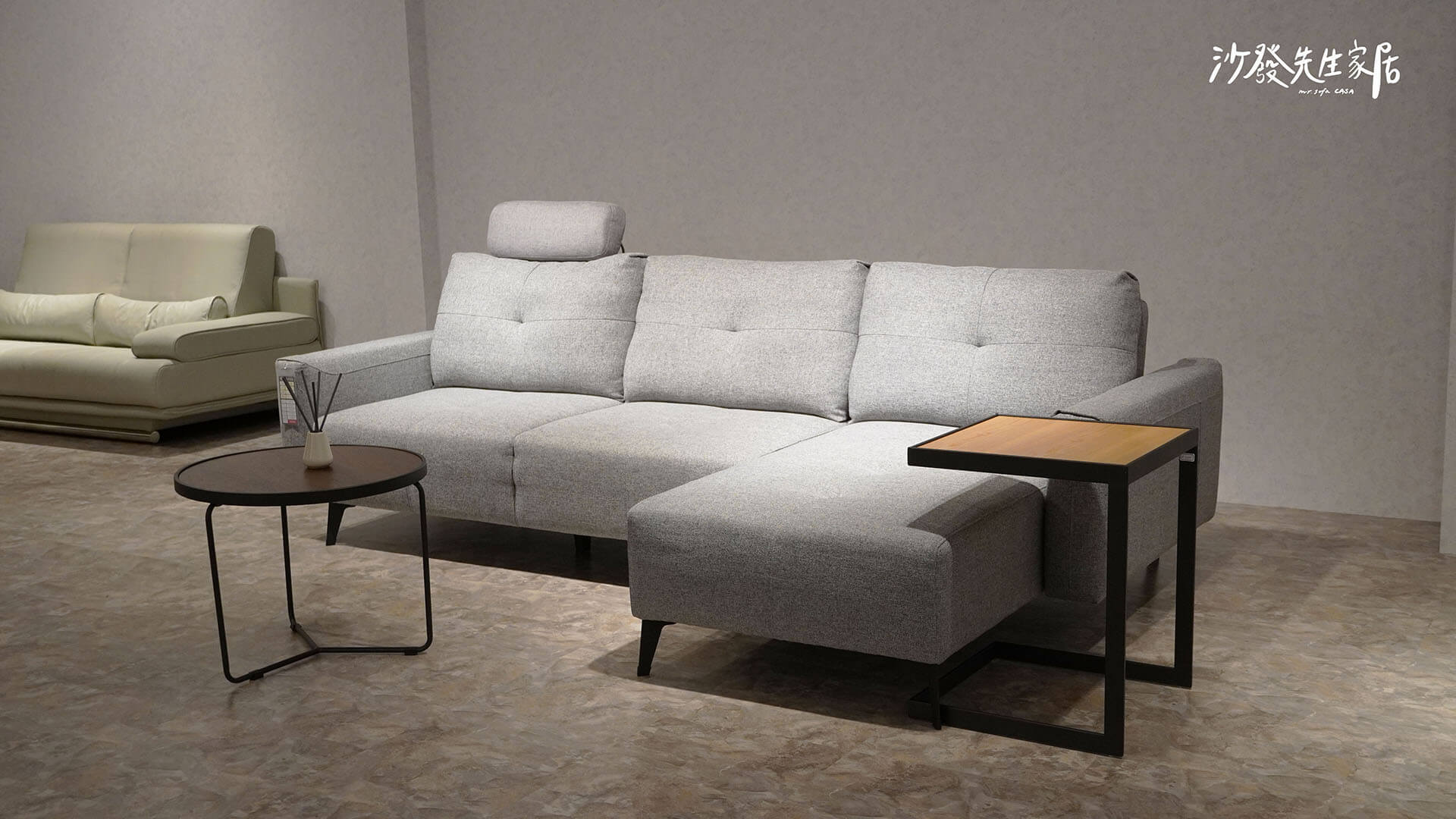 里昂沙發身為功能性L型沙發