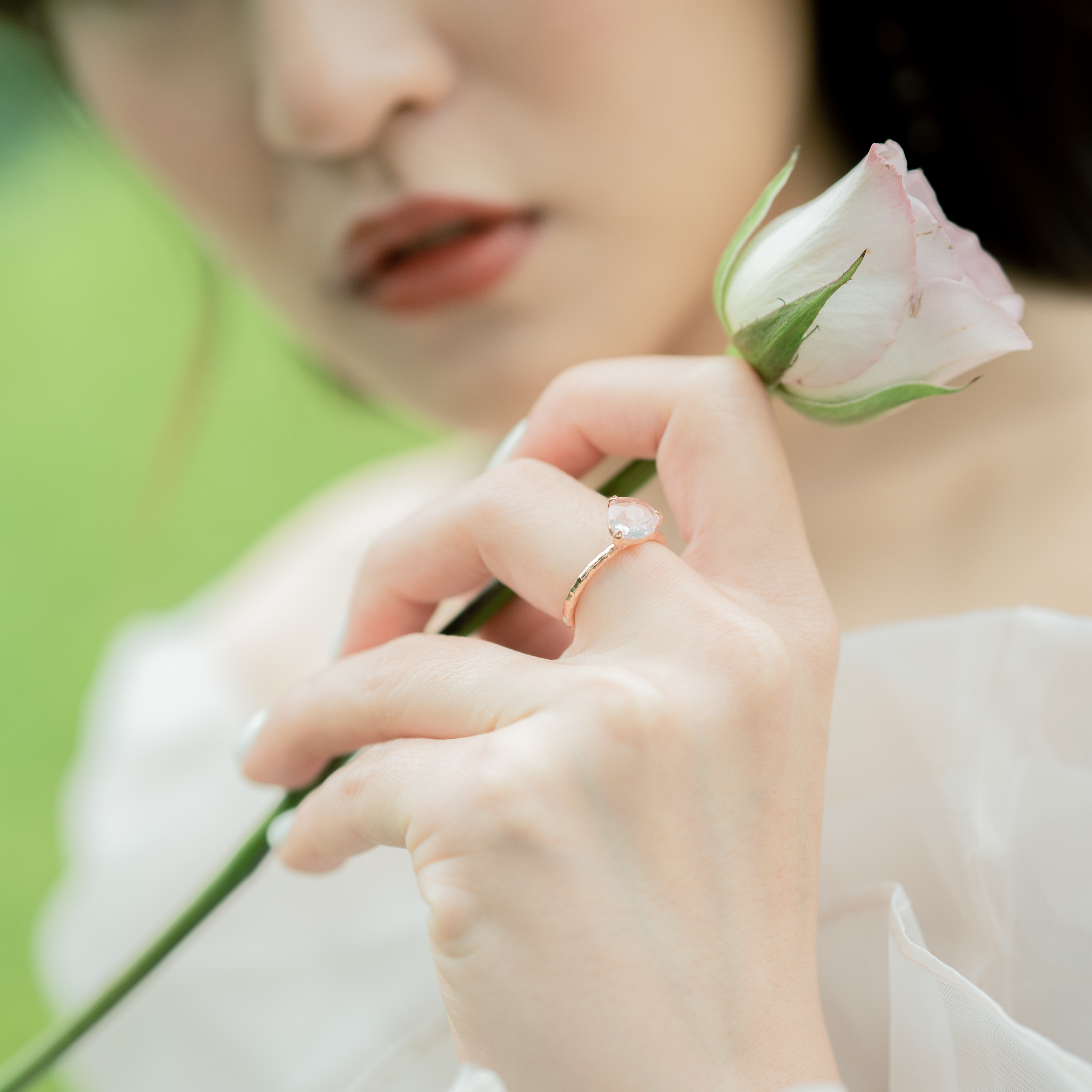 鑽面胖胖心粉晶戒指