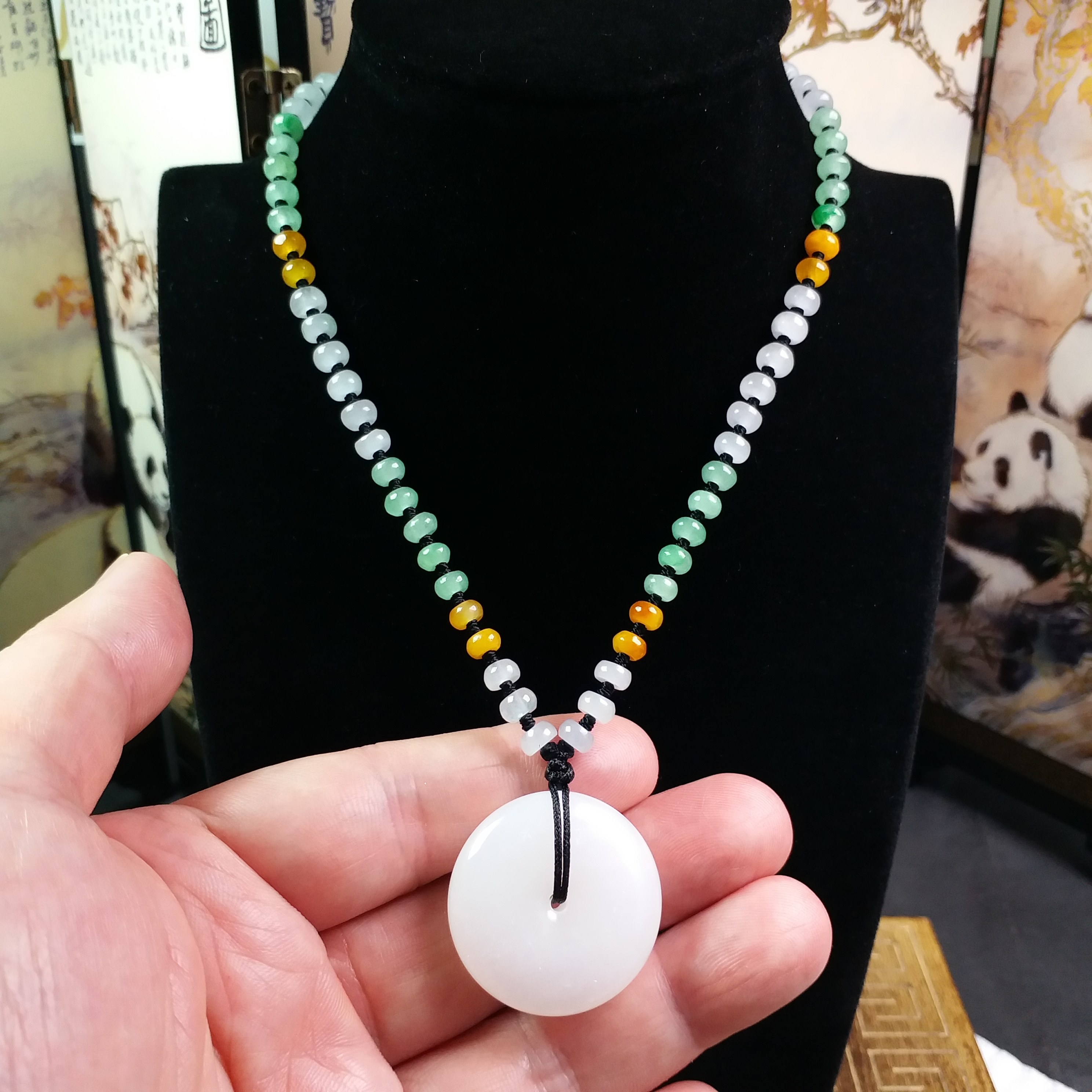 和田玉の 平安牌 平安と吉祥を守り、万事が順調 寸法：30×50mm 和田玉の 平安牌 平安と吉祥を守り、万事が順調 寸法：30×