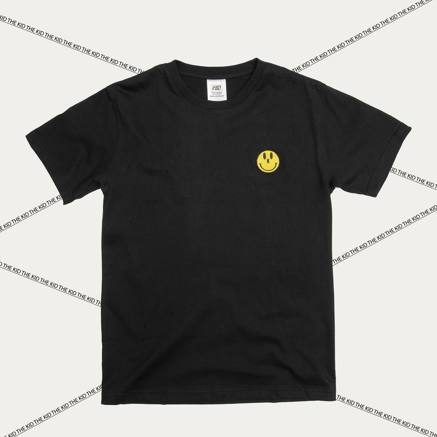 KID ® 黃色刺繡笑臉短T 黑
