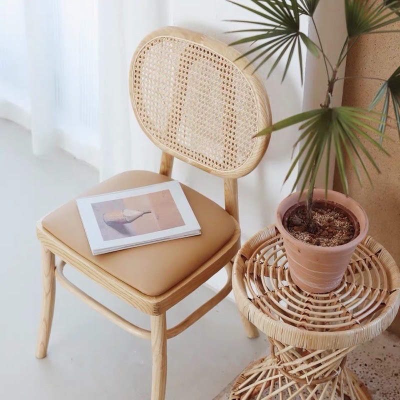 奶茶色藤編皮椅
