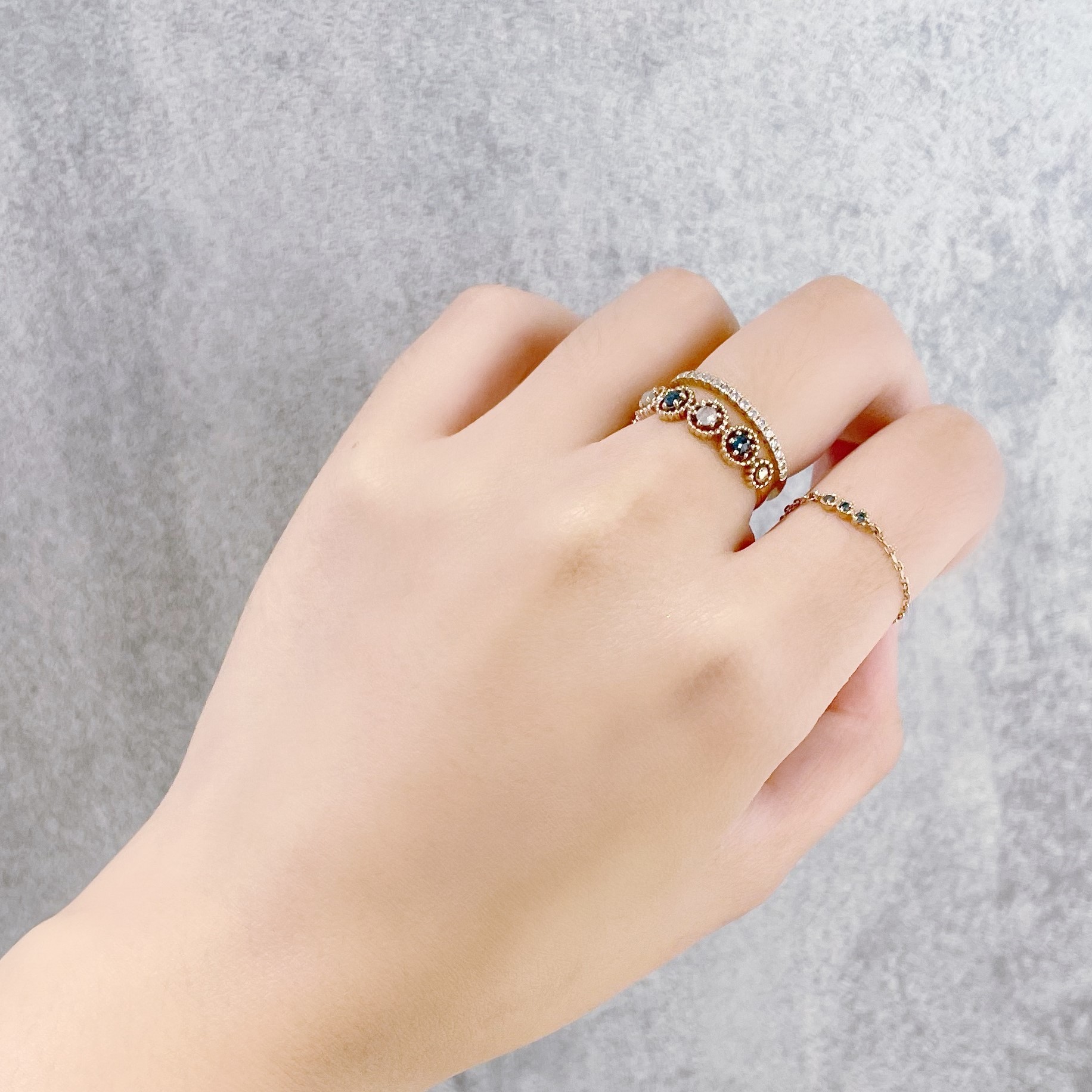 14k五顆簍空圓形藍灰鑽原礦戒指