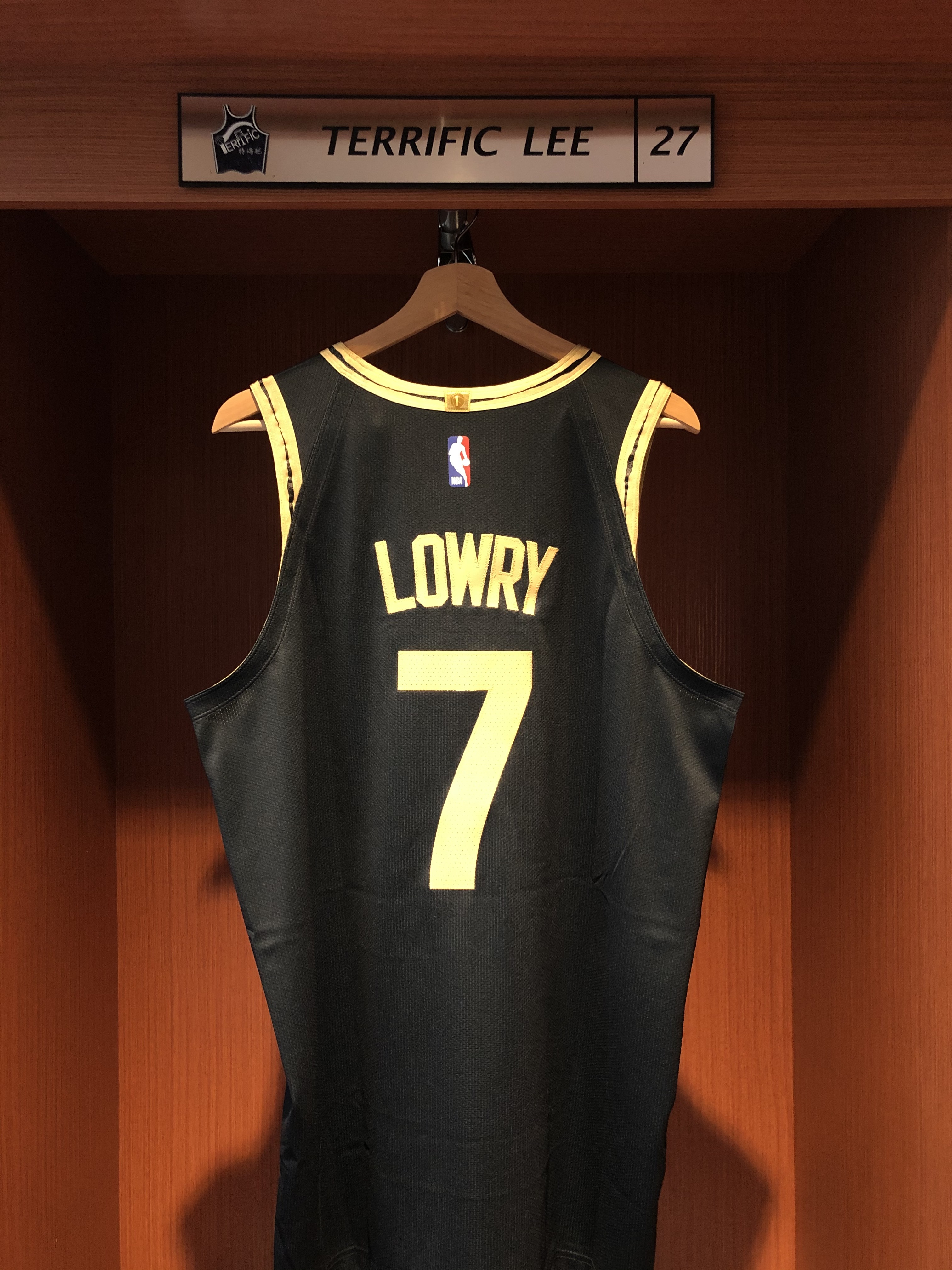 NBA球衣 Kyle Lowry  多倫多暴龍城市 City Nike Authentic  球員版 電繡 含贊助商標 全新