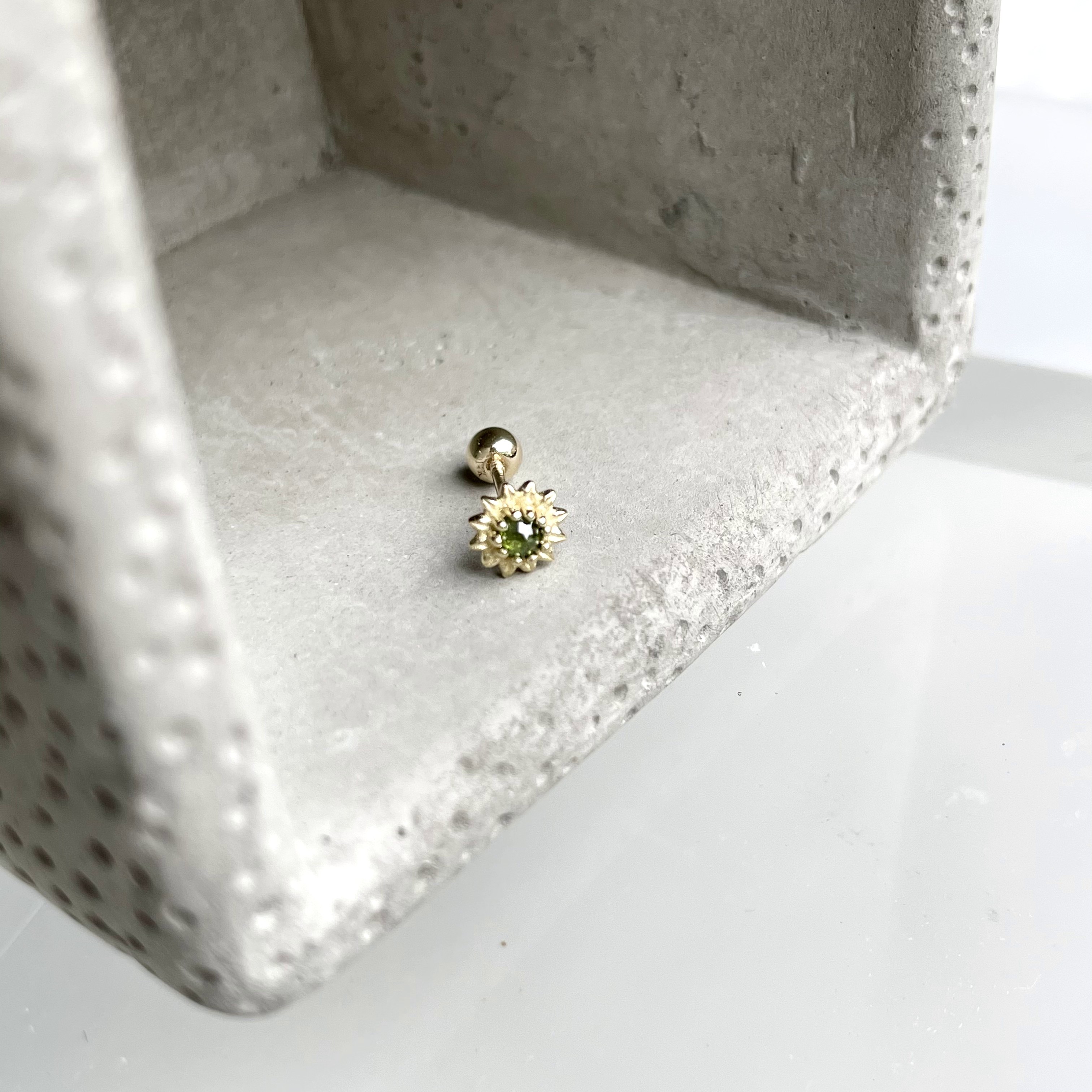 14K向日葵綠鑽原礦轉珠耳環