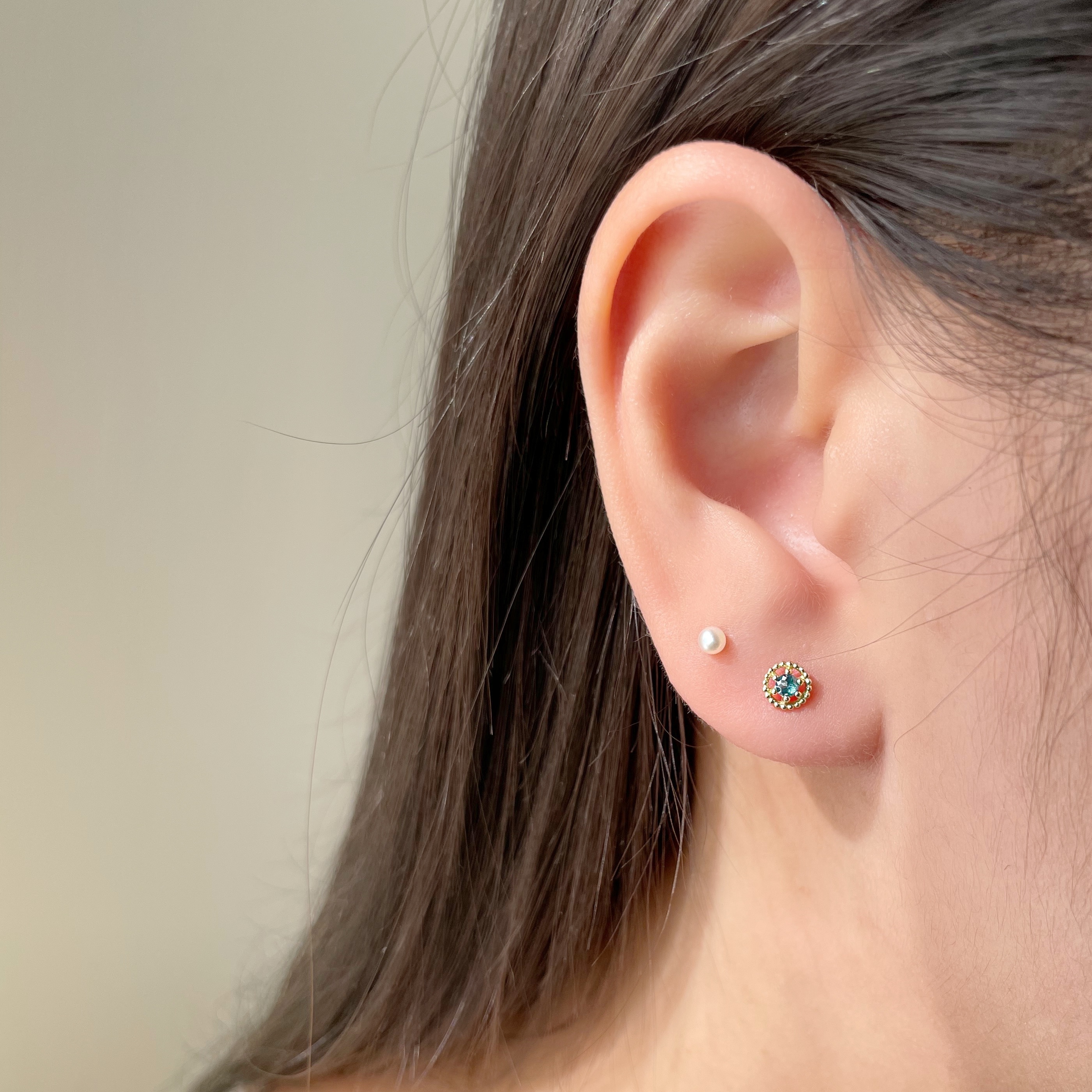 14K復古簍空藍鑽原礦轉珠耳環