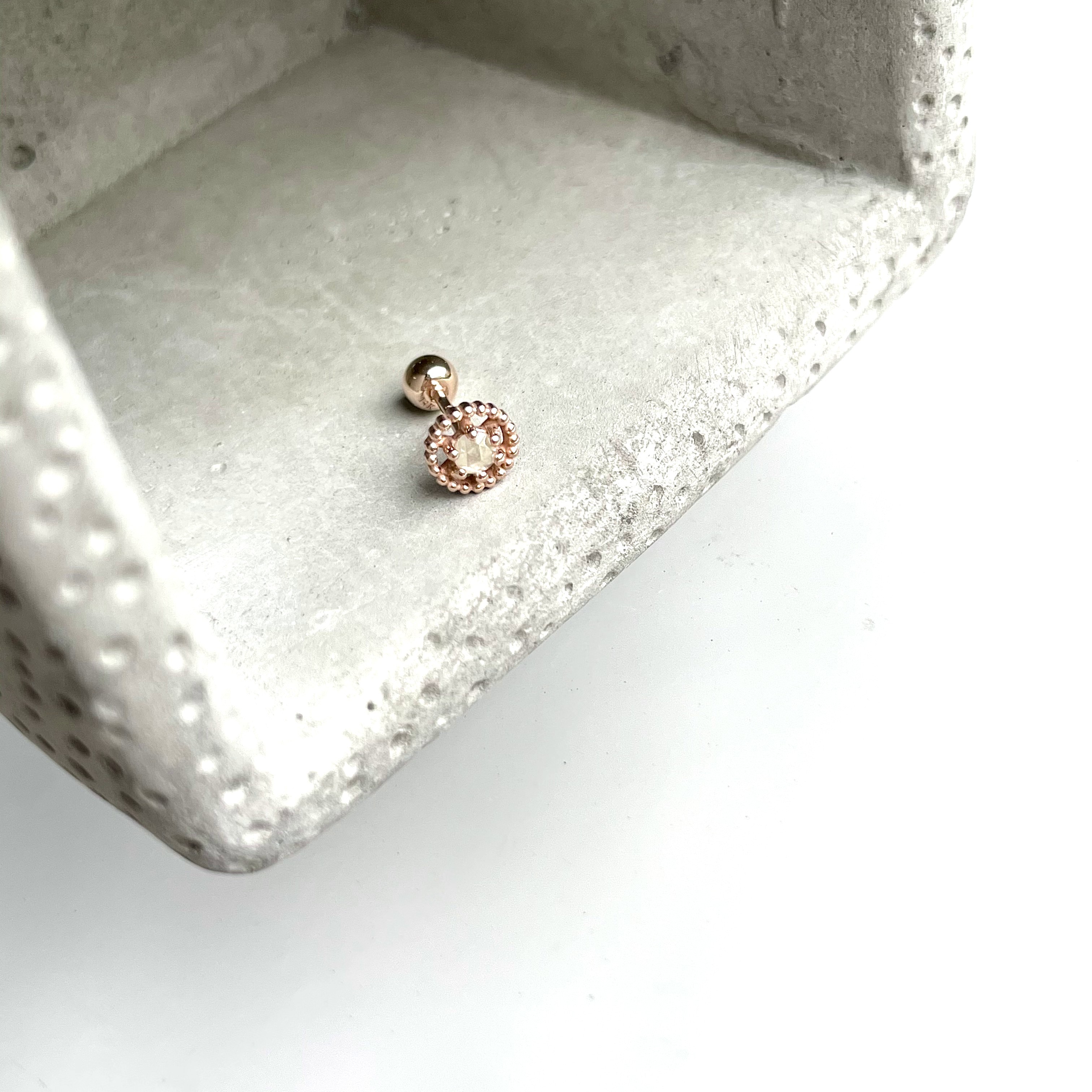 14K復古簍空灰鑽原礦轉珠耳環