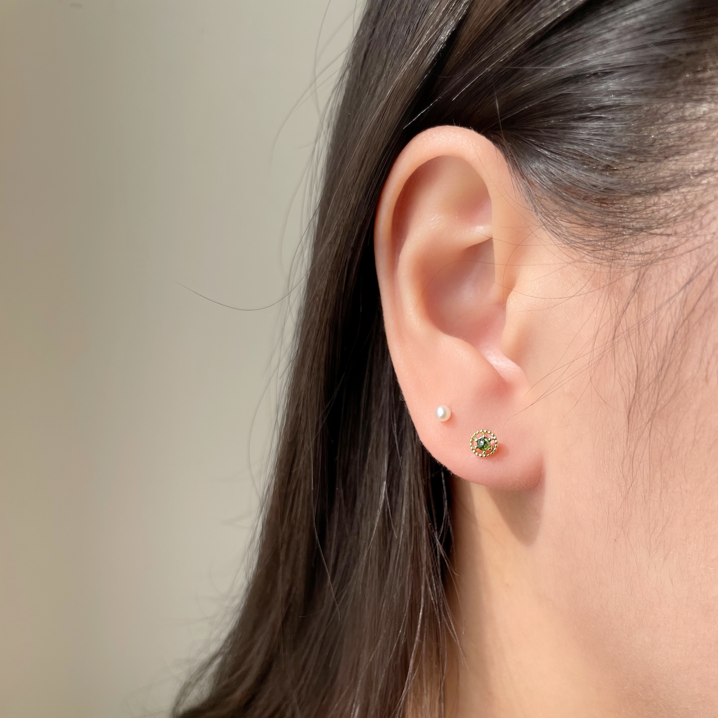 14K復古簍空綠鑽原礦轉珠耳環