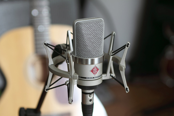 極級～德國Neumann TLM 102 Studio Set 電容式錄音咪心形指向