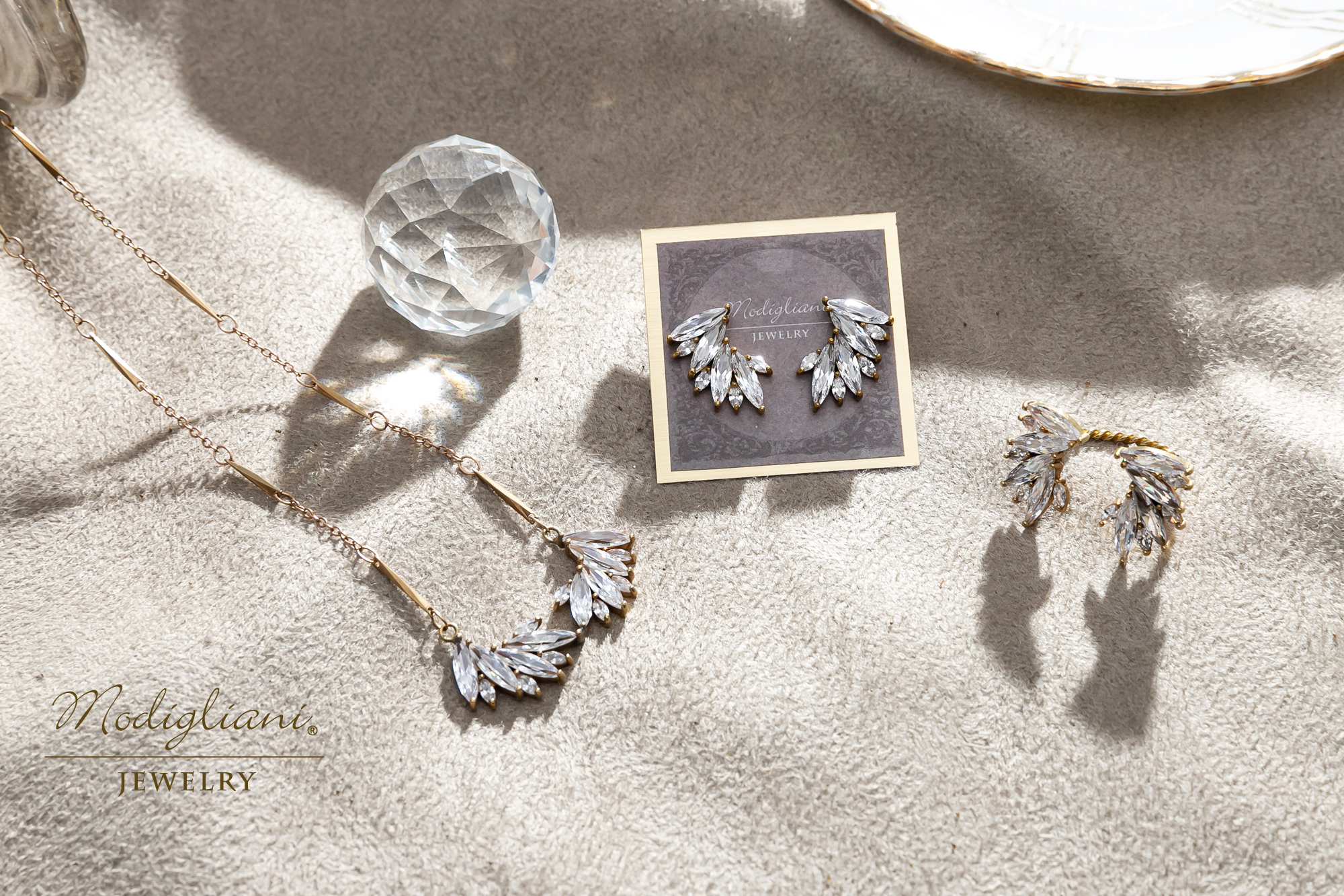 黃銅飾品,黃銅,翅膀,簡約,氣質,仙女,貼式耳環,鋯石,耳環