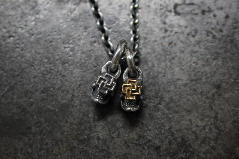 FCT-135 幸運十字骷髏中號吊墜