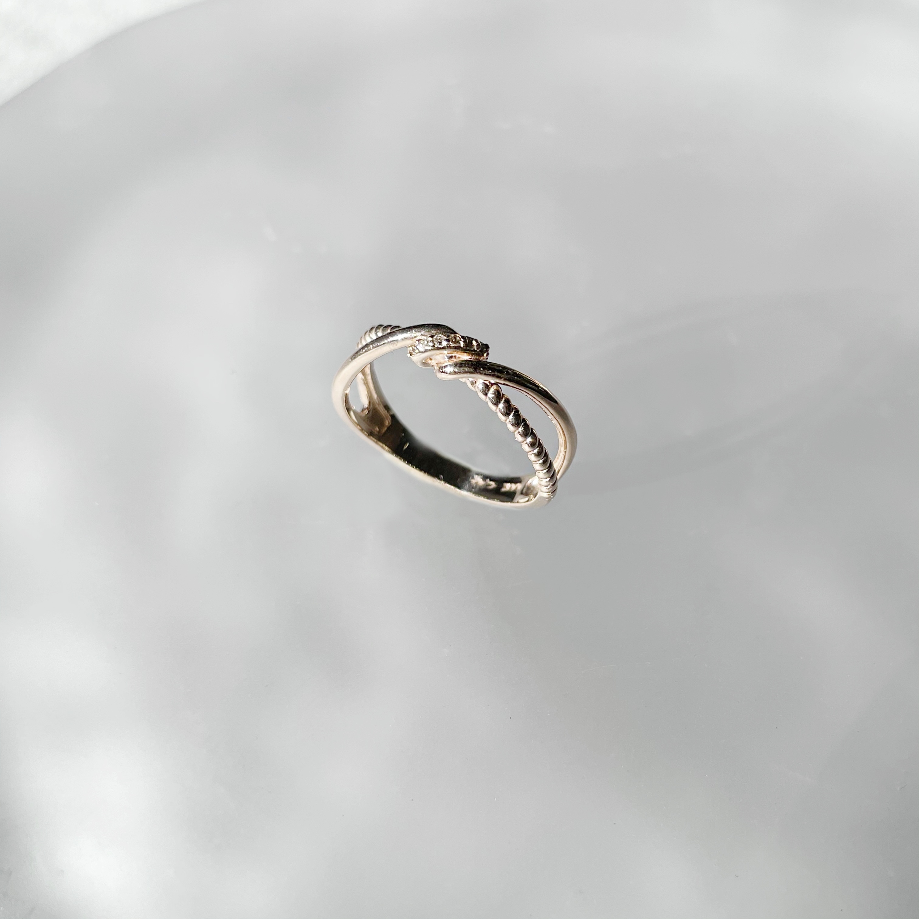 14K麻花扭結真鑽戒指