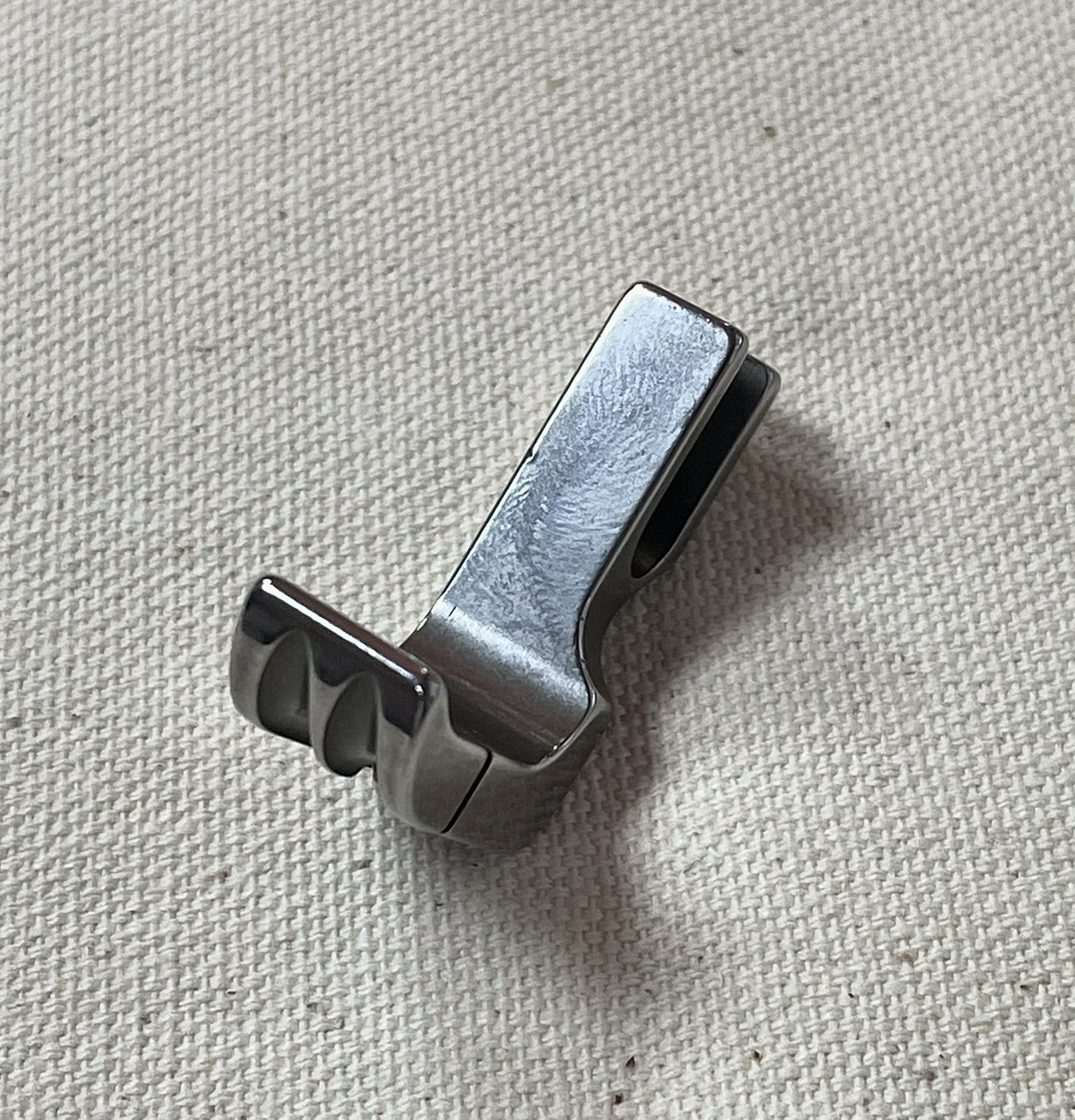 A級精品雙邊包繩壓腳