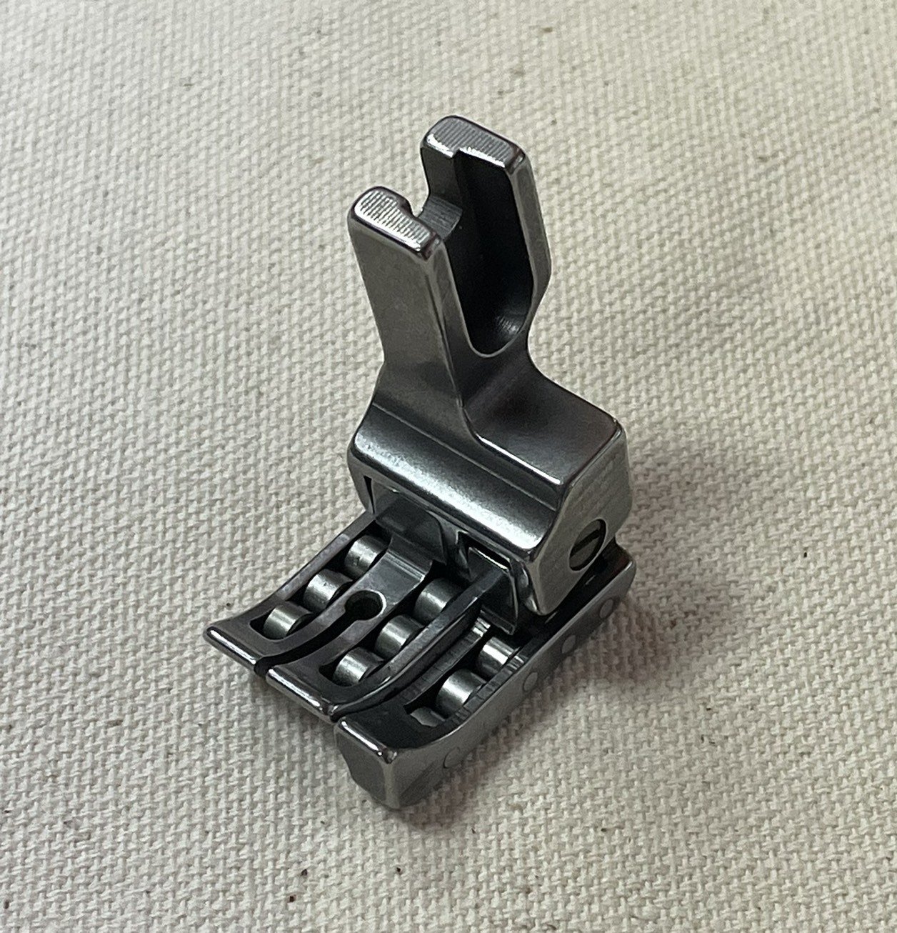 手工滾輪壓線縫壓腳