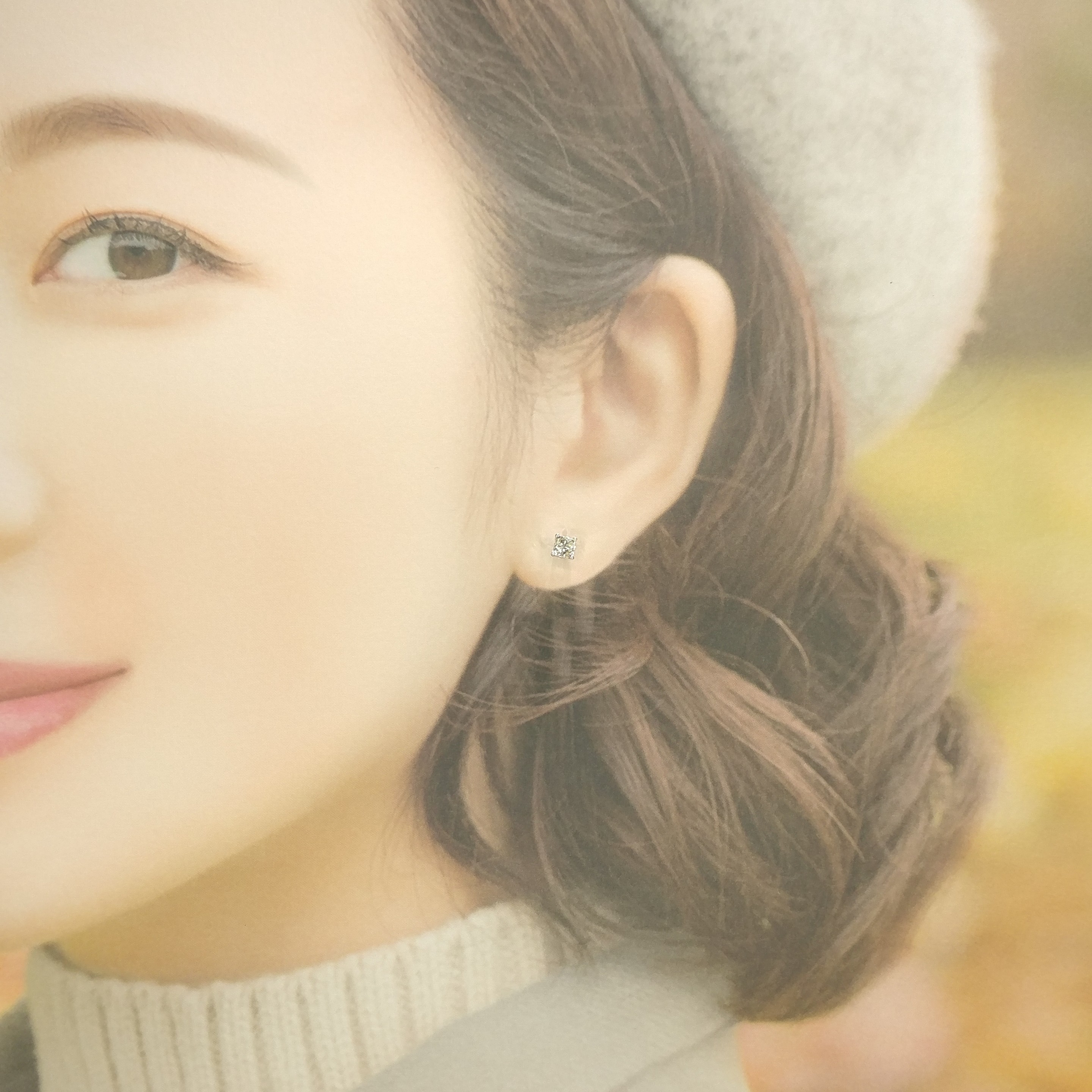 全新18K白金【主石63份方形鑽石】耳環