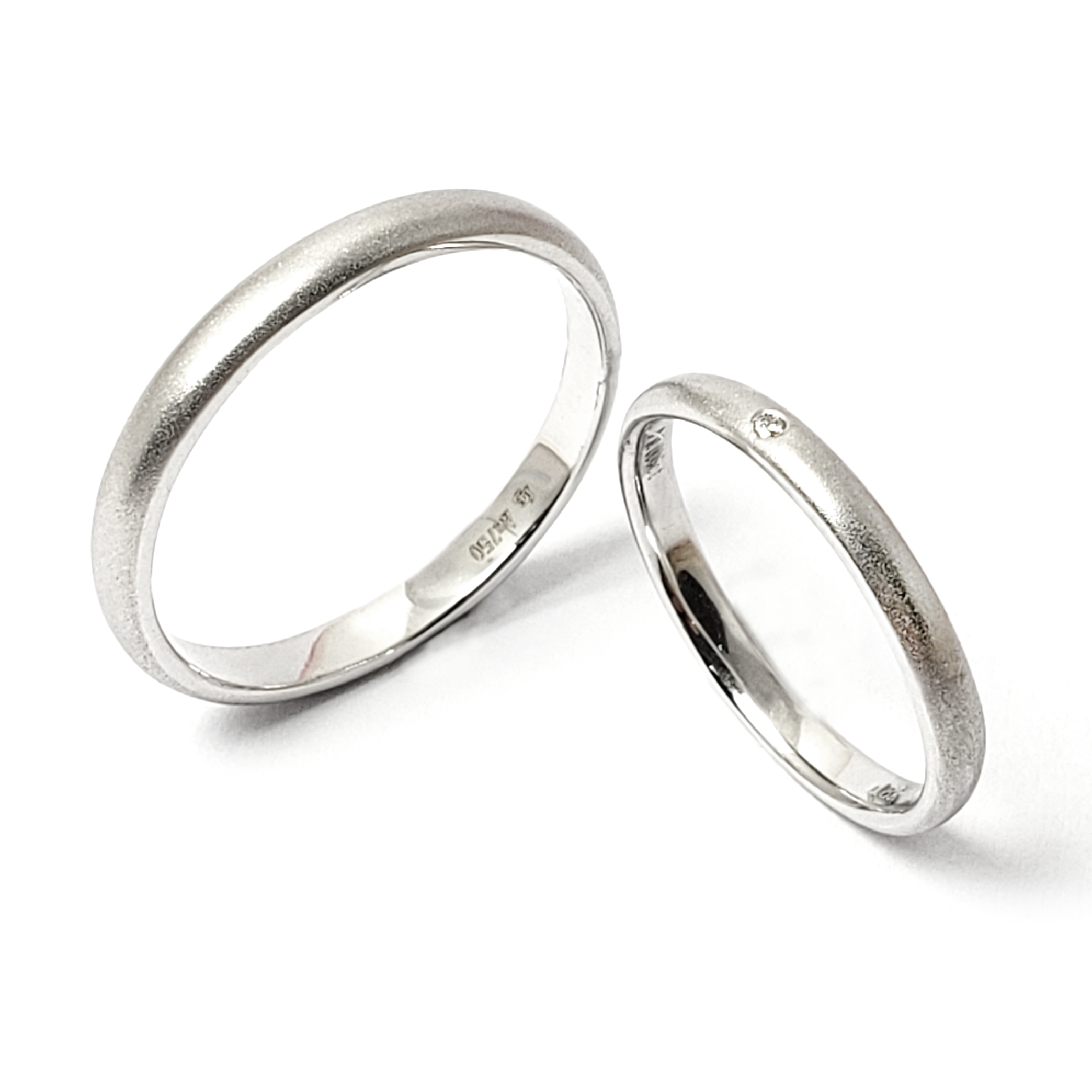 18K 白金天然鑽石噴沙結婚戒指