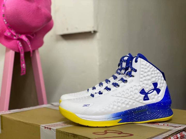 Under Armour Curry One 