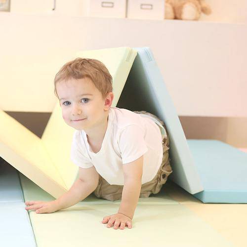 Caraz Q4 加厚摺摺地墊 160 x 120 x 4厘米 - 霧粉色/霧灰色/溫暖米